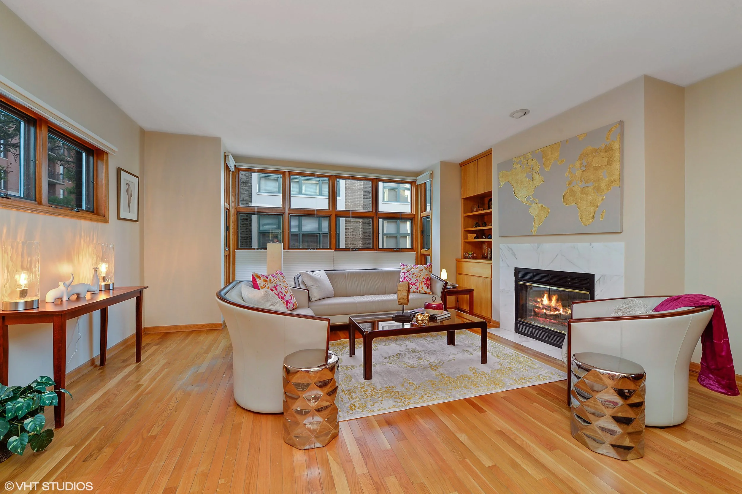 02_781WestMelroseSt_1_LivingRoom_HiRes.jpg