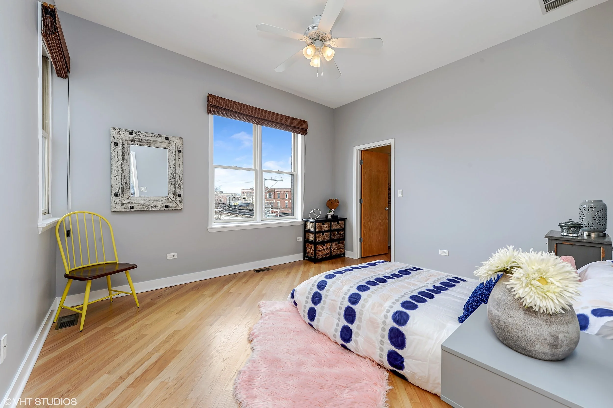 12_1745NorthClybournAve_3N_153_2ndBedroom_HiRes.jpg