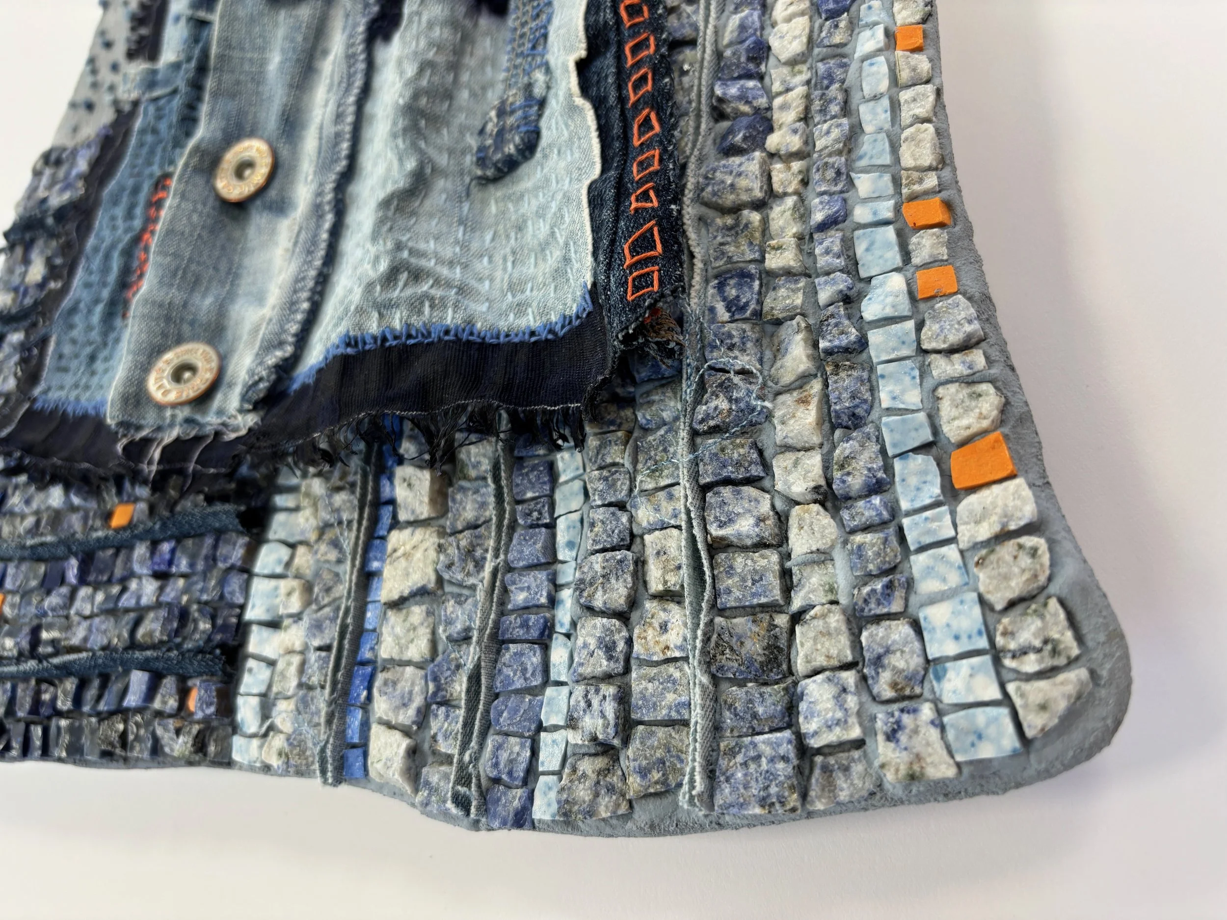  Detail 1.   showing the fabric element given a dimensional aspect with fabric stiffener.  