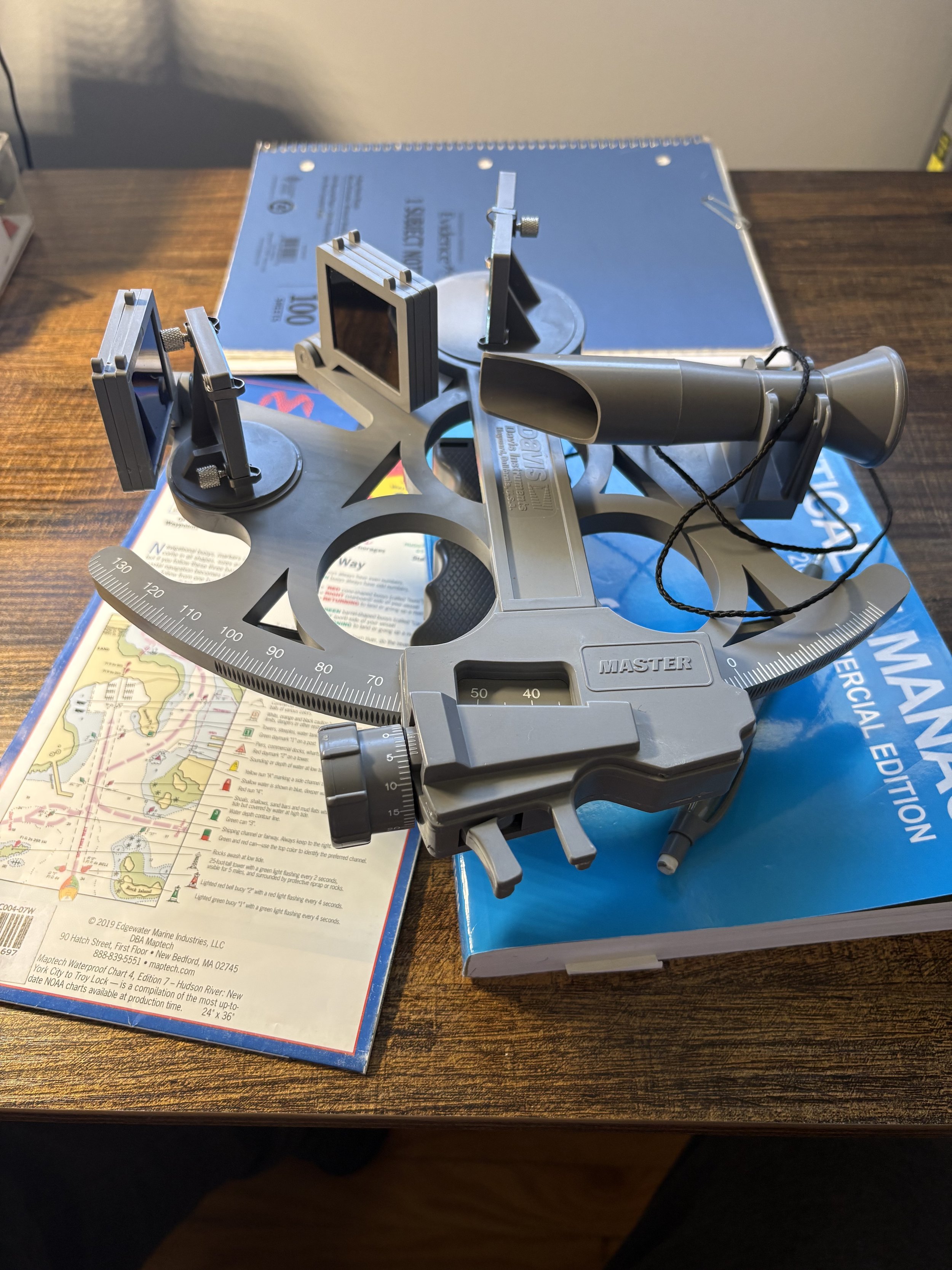 CelNav_sextant2.jpg