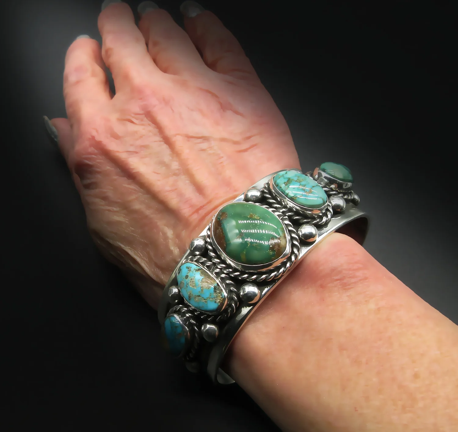 Plata de Santa Fe Jewelry