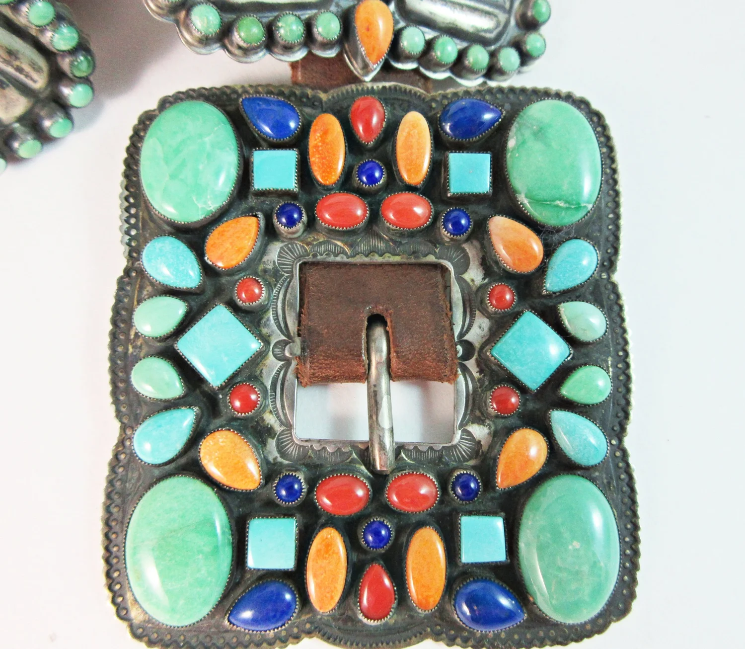 Vintage | Stretchy Colorful Gem Belt | Metal Disc & Gemstones Vintage Rainbow Gemstone Treasure Metal Mesh Belt – Recess main image 2