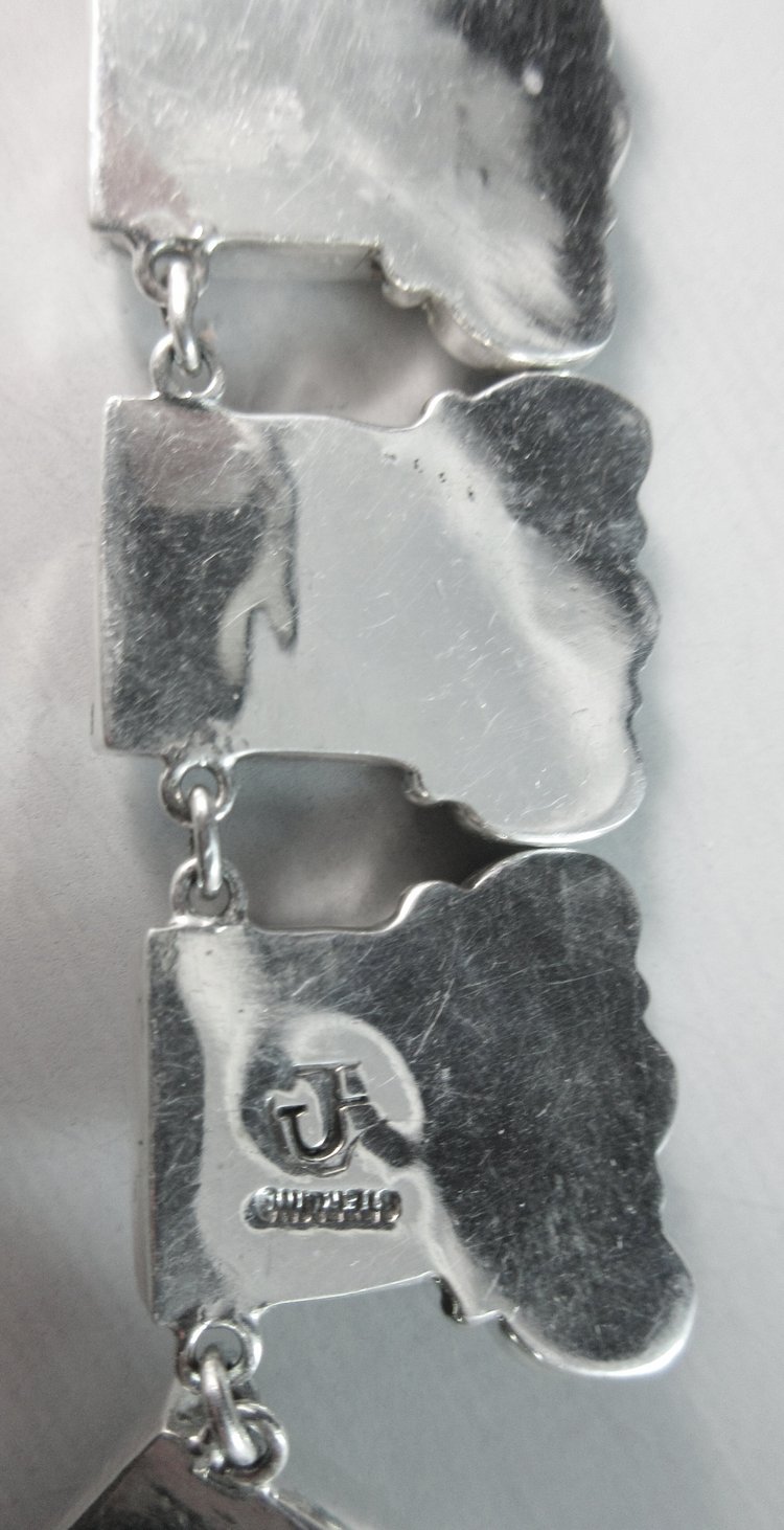 Plata de Santa Fe Jewelry