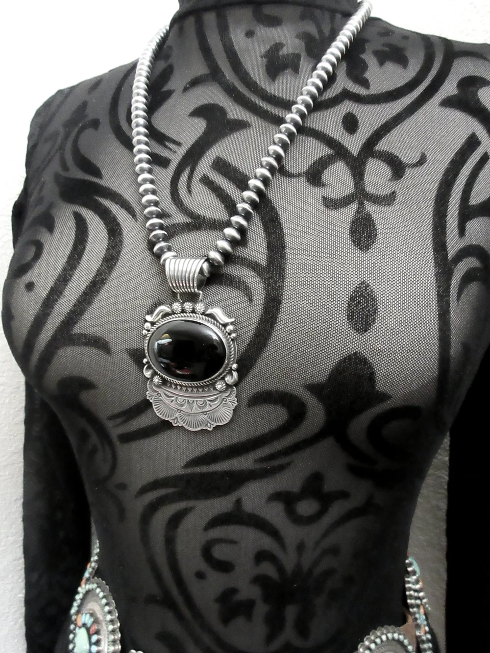 ネックレス・ペンダント [Retro finger] BLACK ONYX NECKLACE Vintage Black Onyx Pendant Necklace, Pave Set Diamond