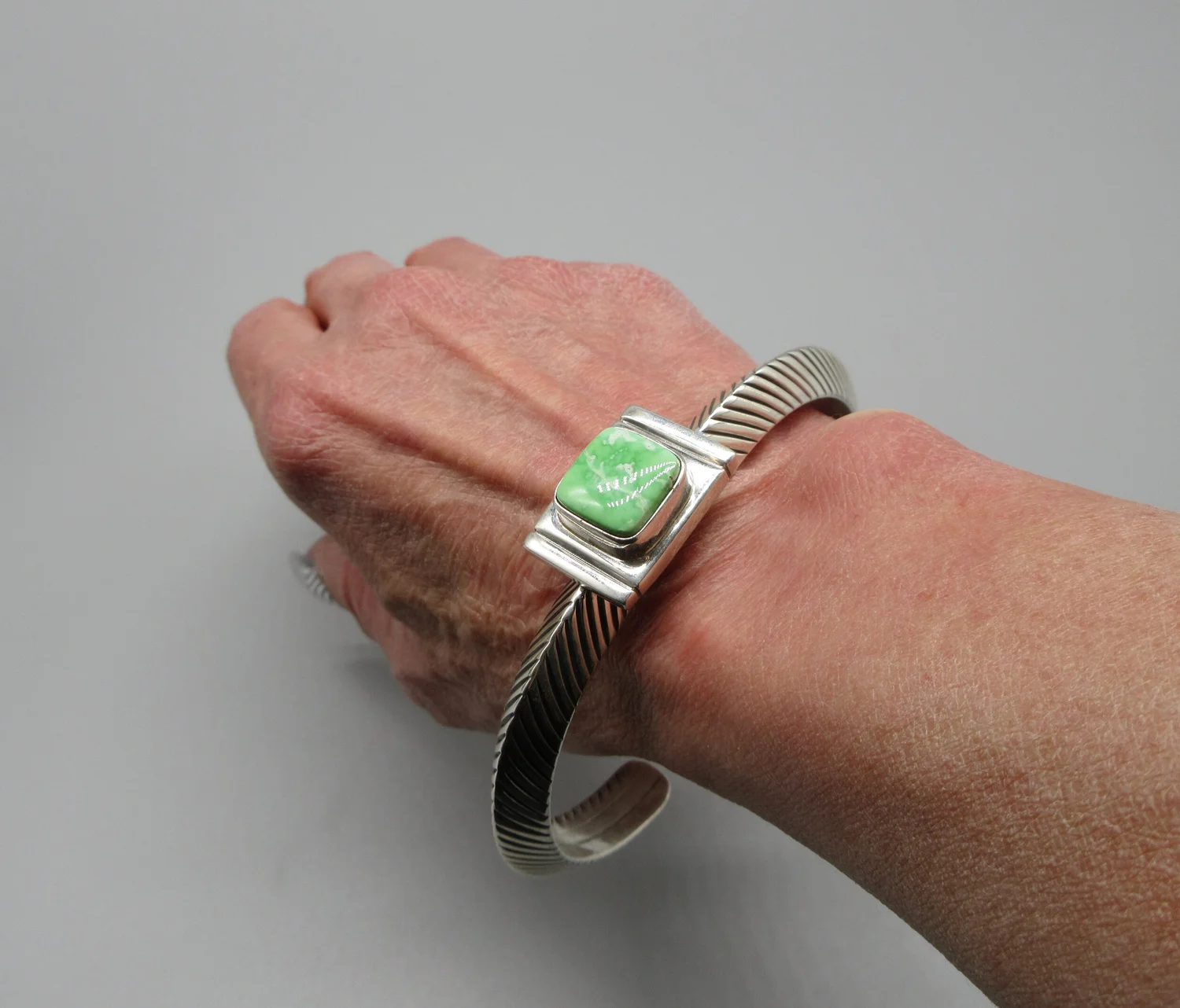 Plata de Santa Fe Jewelry