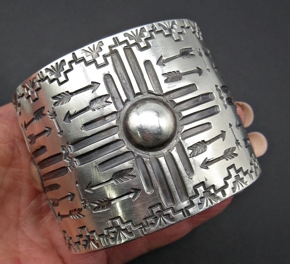 Plata de Santa Fe Jewelry