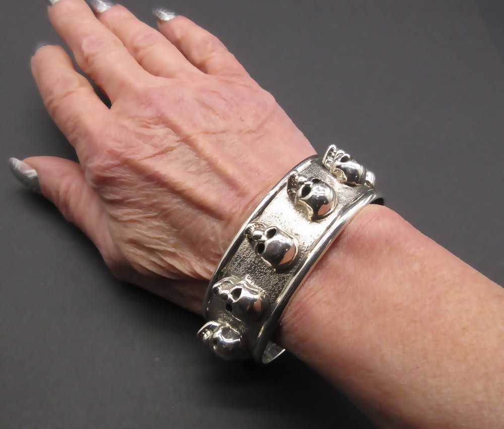 Plata de Santa Fe Jewelry