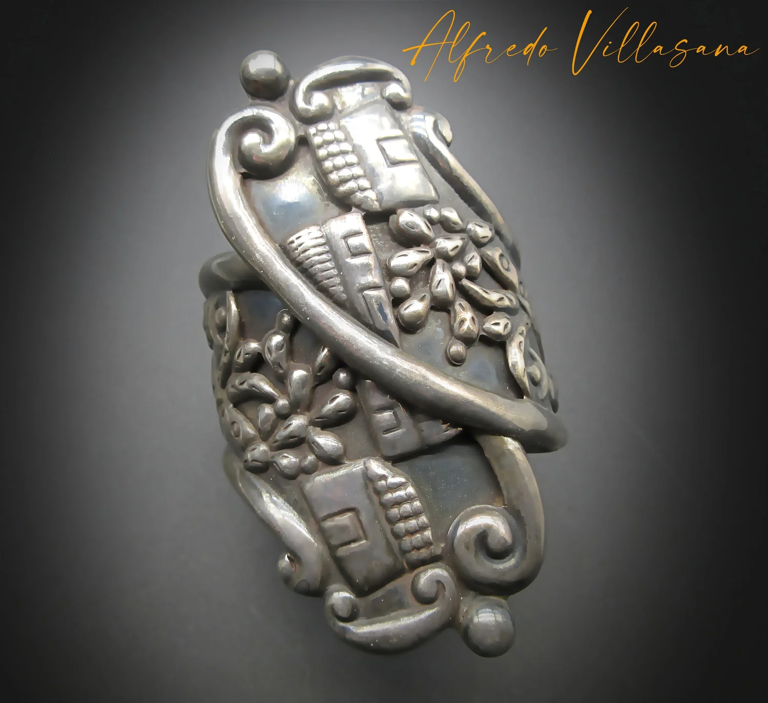 Plata de Santa Fe Jewelry