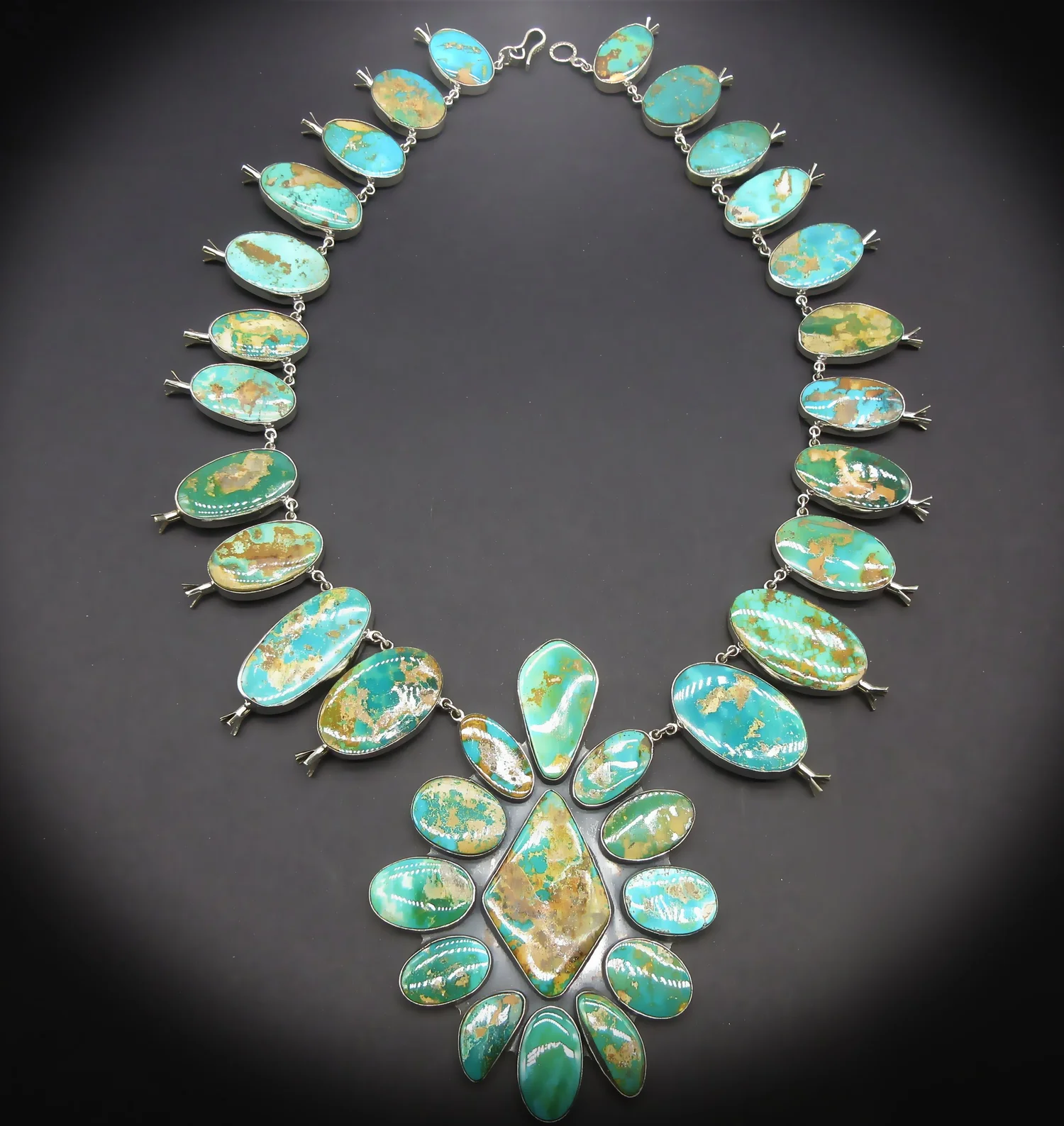 Plata de Santa Fe Jewelry