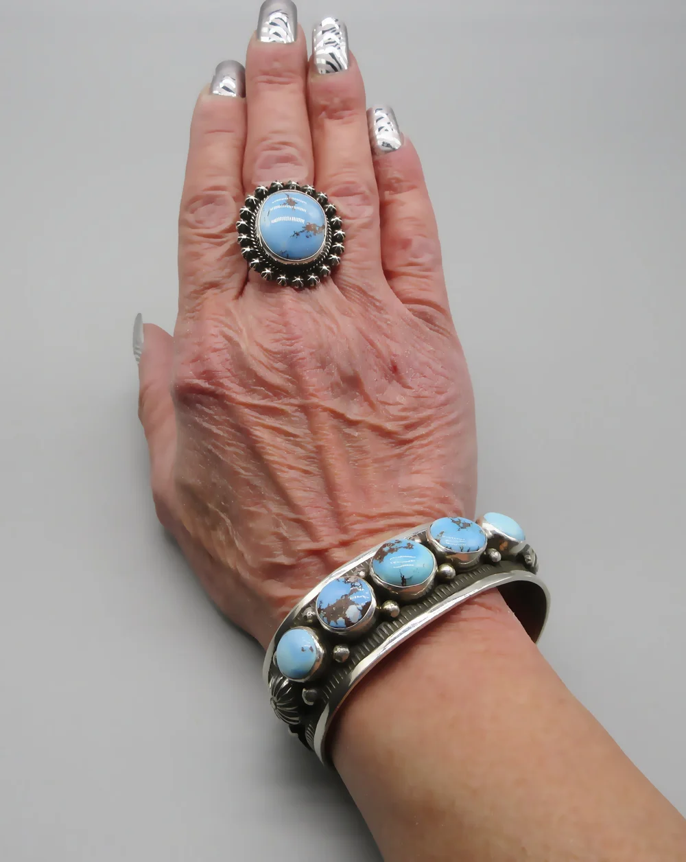 Plata de Santa Fe Jewelry