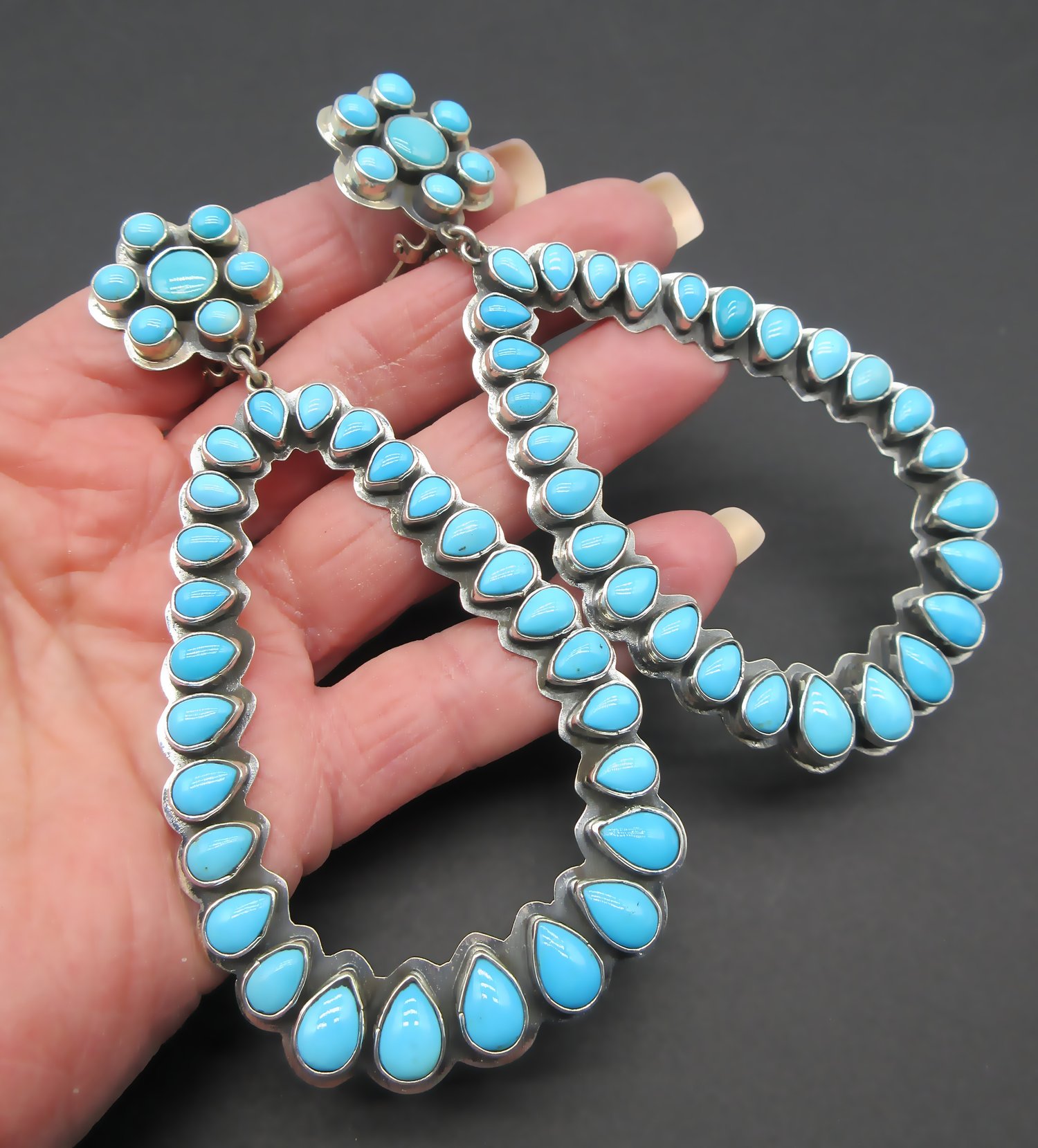 Dramatic Navajo Turquoise Sterling Silver Bracelet Native American Dramatic Navajo Turquoise Sterling Silver Bracelet Native American