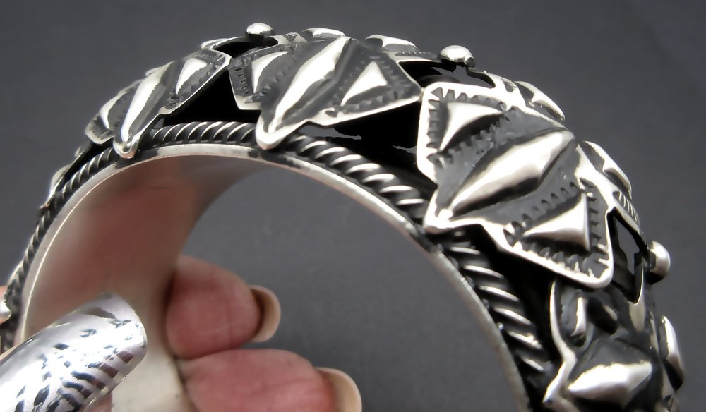 Plata de Santa Fe Jewelry