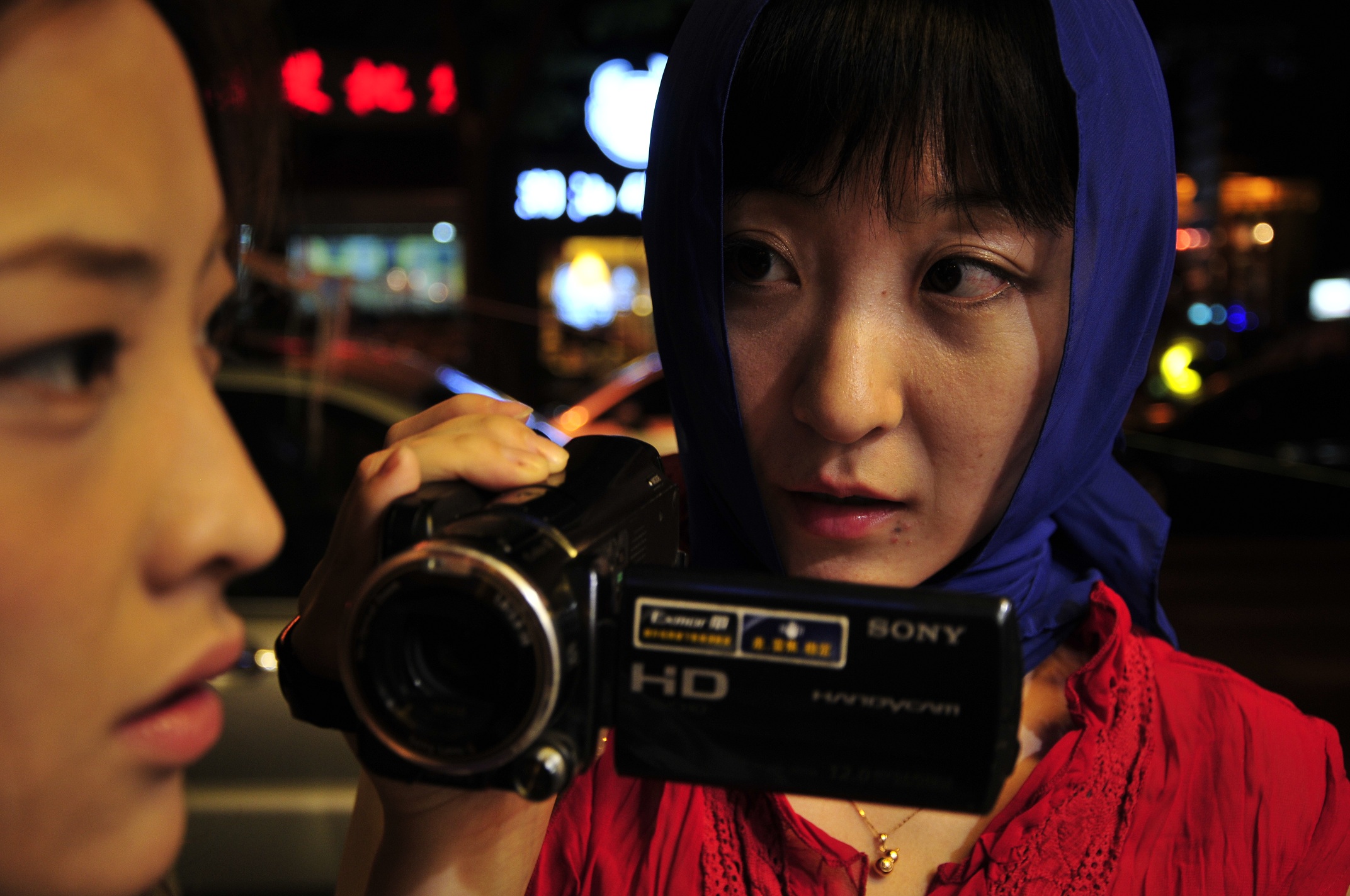 FEMALE DIRECTORS, by Yang Mingming, proudly distributed by dGenerate Films and Icarus Films.