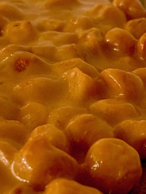 Macadamia Nut Brittle