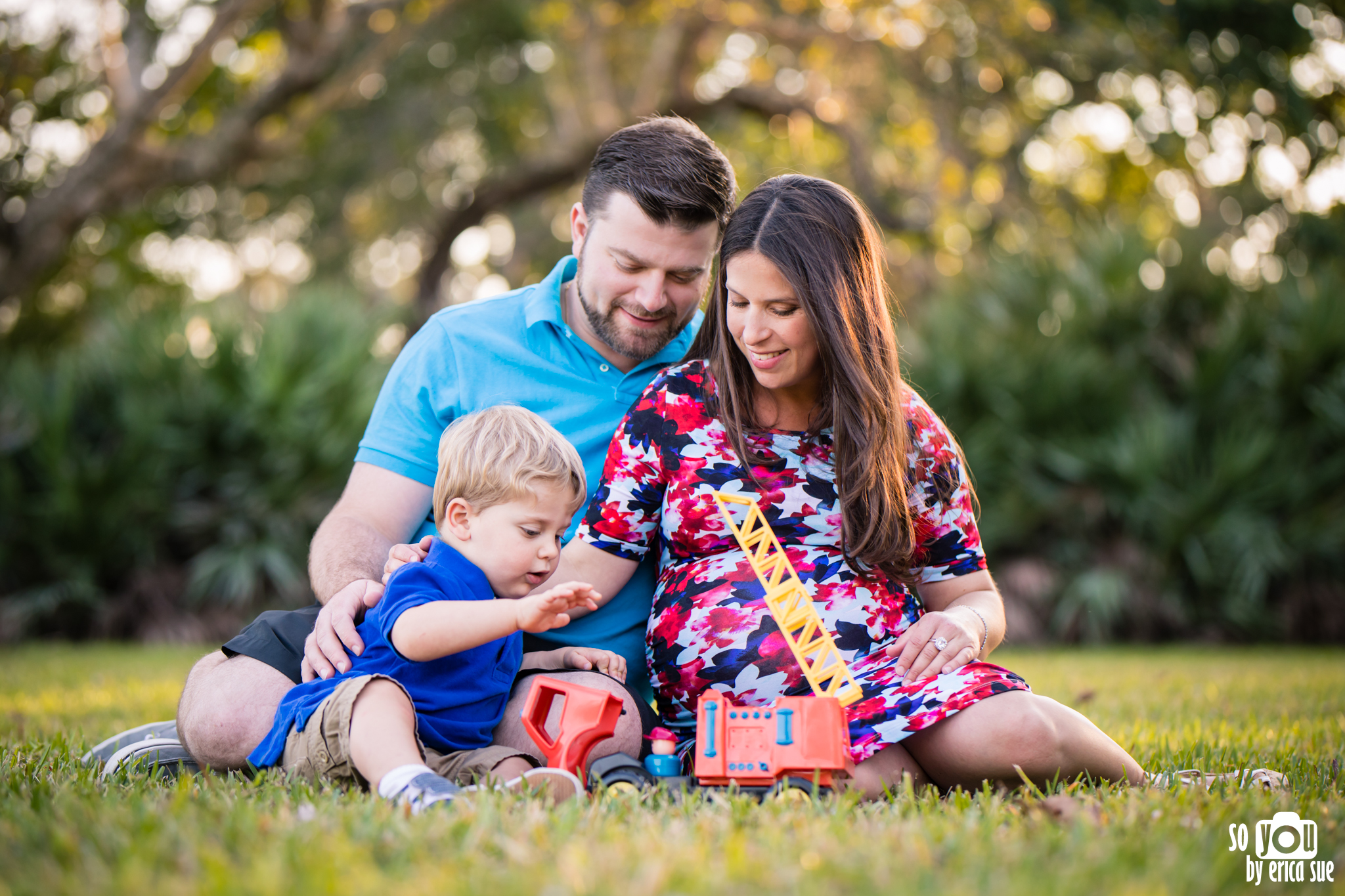 maternity-matheson-hammock-family-of-three-5641.jpg