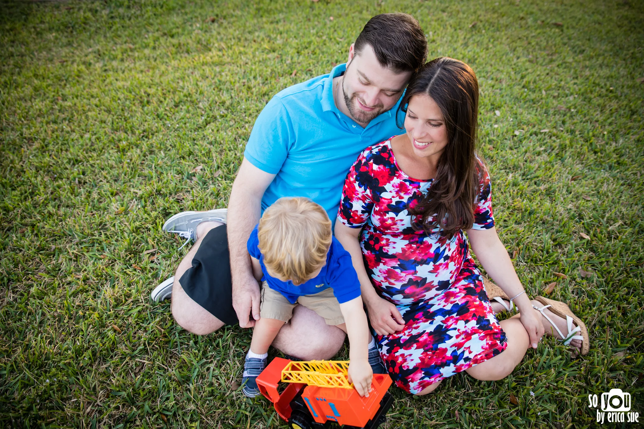 maternity-matheson-hammock-family-of-three-5685.jpg