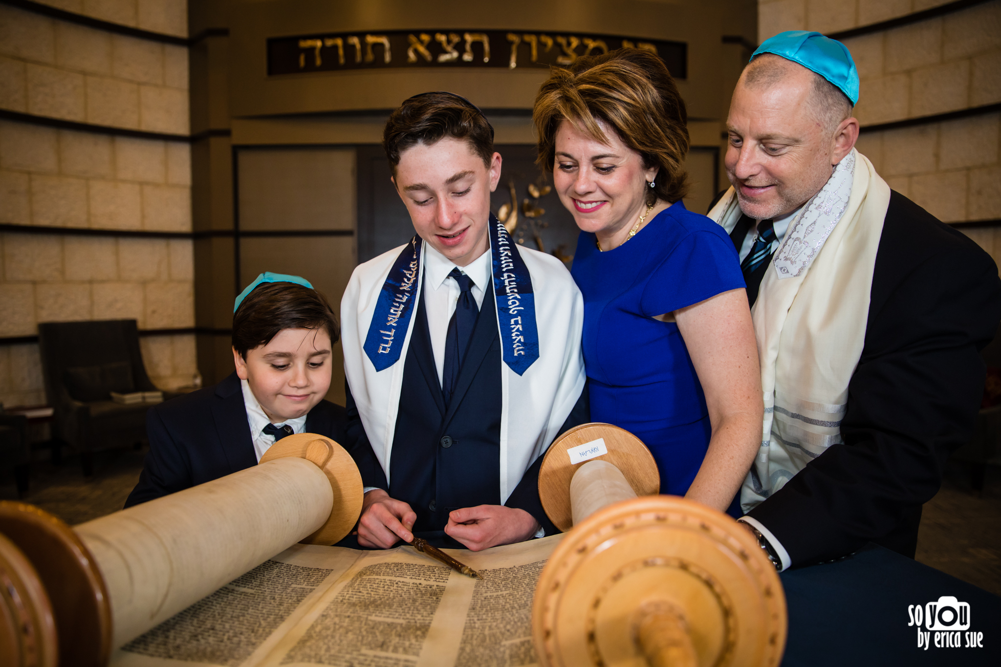 bar mitzvah family photography