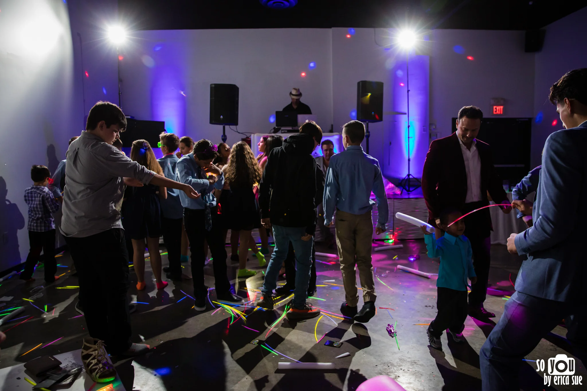 so-you-by-erica-sue-mitzvah-photographer-slice-weston-fl-6822.jpg