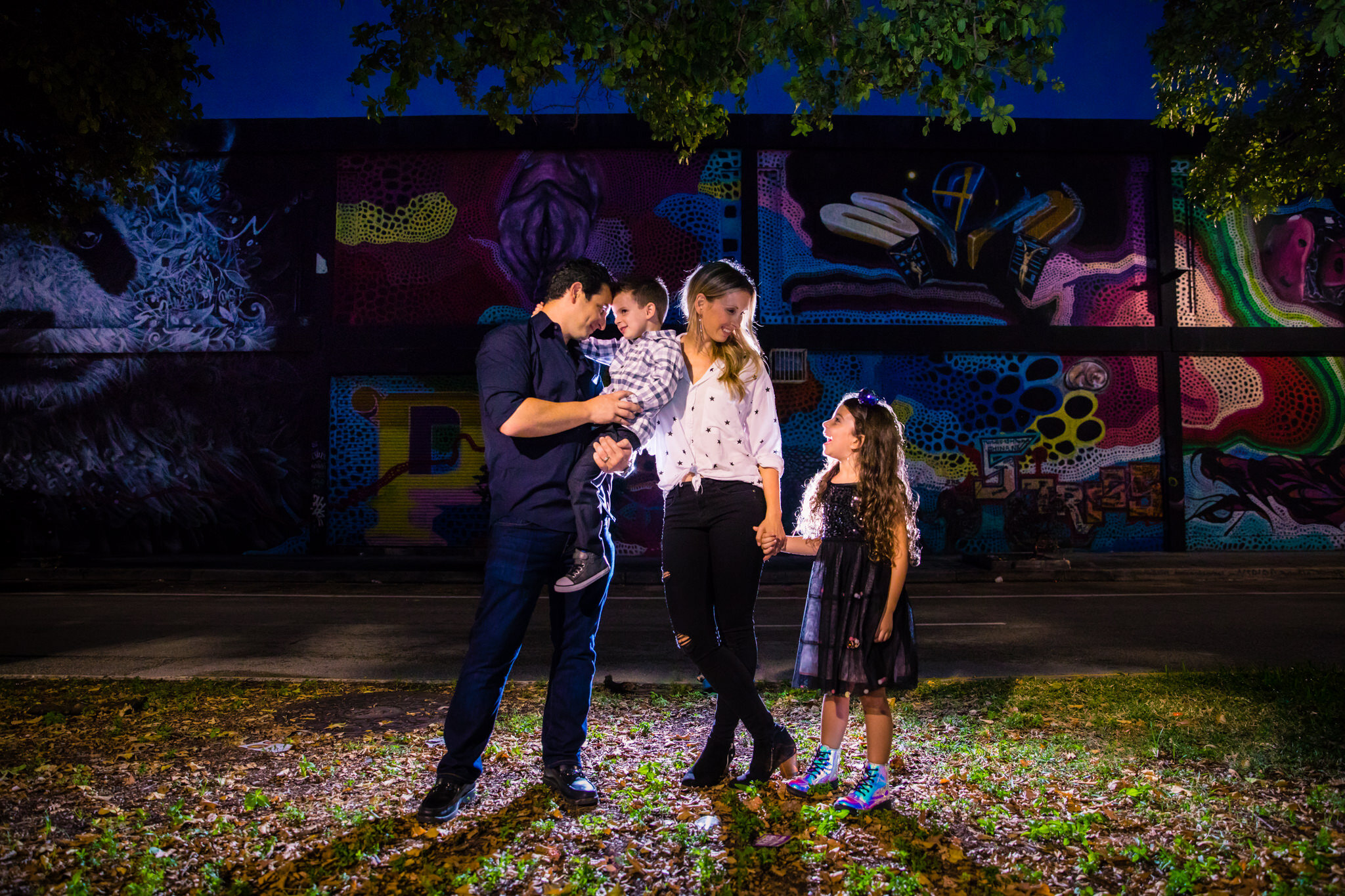 so-you-by-erica-sue-wynwood-miami-family-photo-session-night-flash-photography-0718.JPG