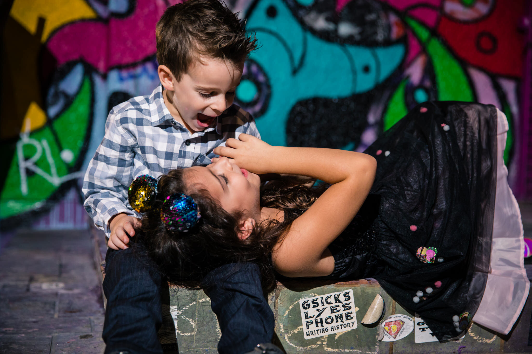 so-you-by-erica-sue-wynwood-miami-family-photo-session-night-flash-photography-0917.JPG