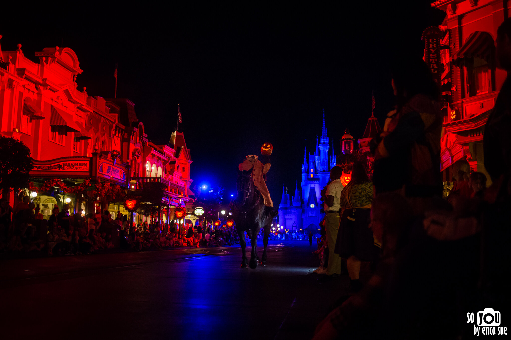 so-you-by-erica-sue-disney-photography-family-mickey-not-so-scary-partin-ranch-corn-maze-old-town-orlando-4055.jpg