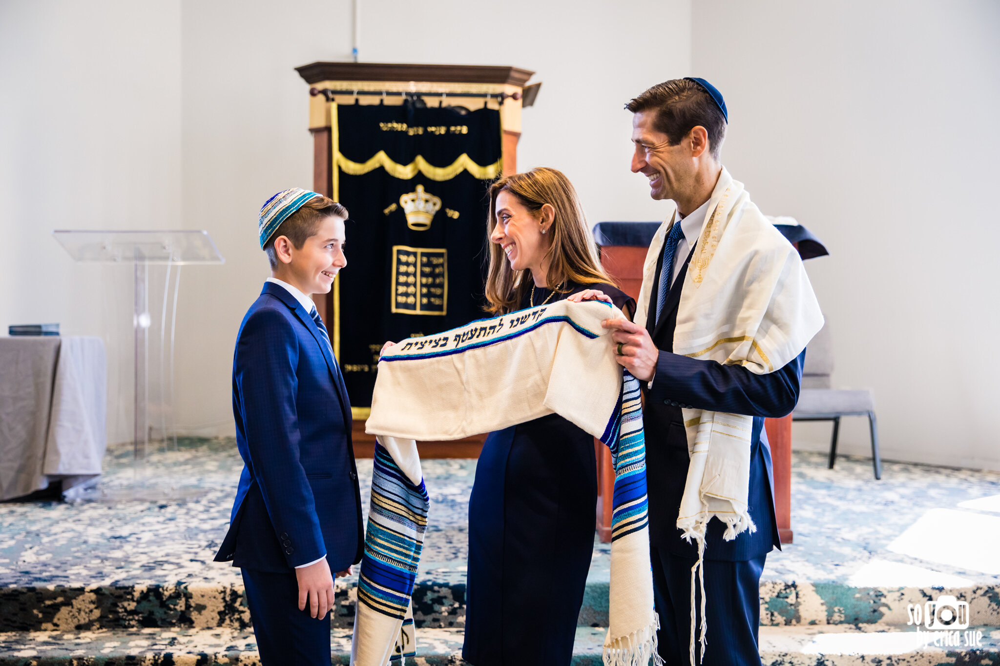 2-so-you-by-erica-sue-chabad-parkland-bar-mitzvah-photographer-2257.JPG