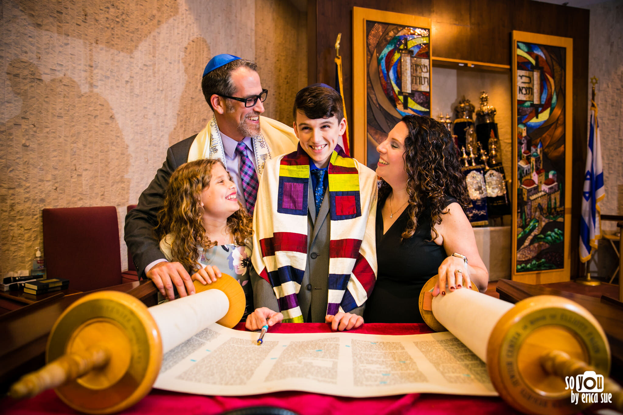 2-so-you-by-erica-sue-bar-mitzvah-photographer-boca-pavilion-grille-3471.JPG