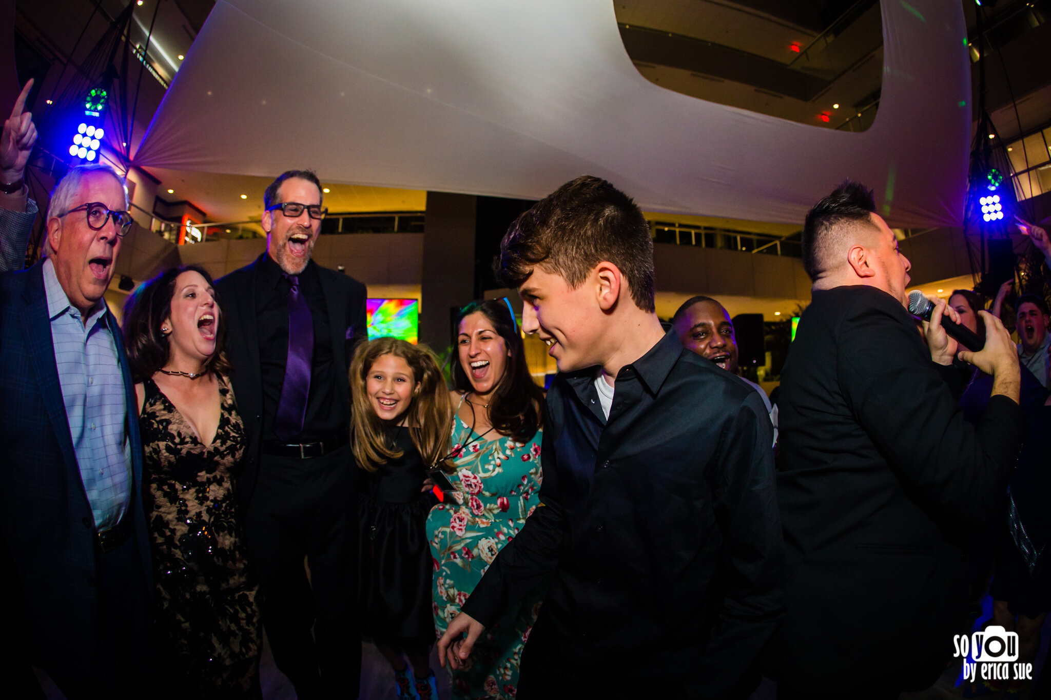 75-so-you-by-erica-sue-bar-mitzvah-photographer-boca-pavilion-grille-4171.JPG