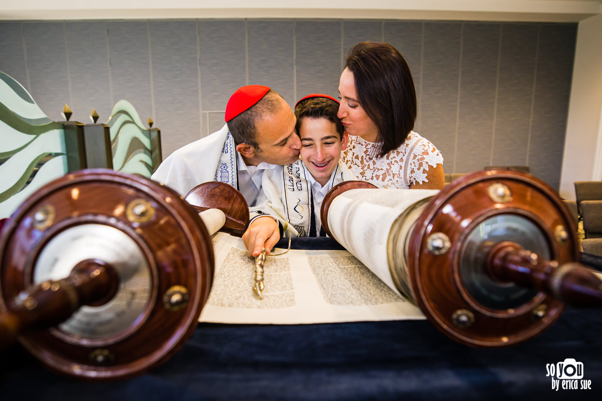 8-so-you-by-erica-sue-chabad-parkland-fl-bar-mitzvah-photographer-CD8A6732.jpg