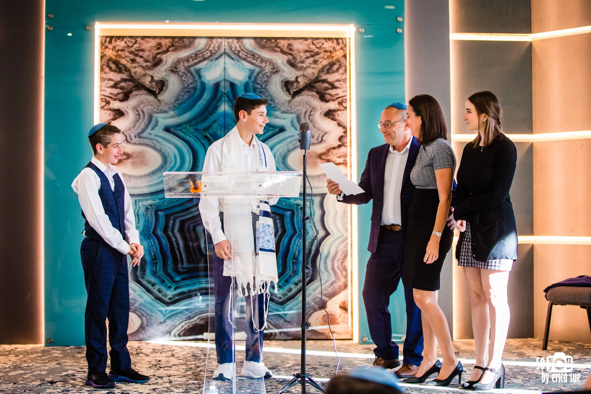 25-so-you-by-erica-sue-chabad-parkland-fl-bar-mitzvah-photographer-LK8A0610.jpg