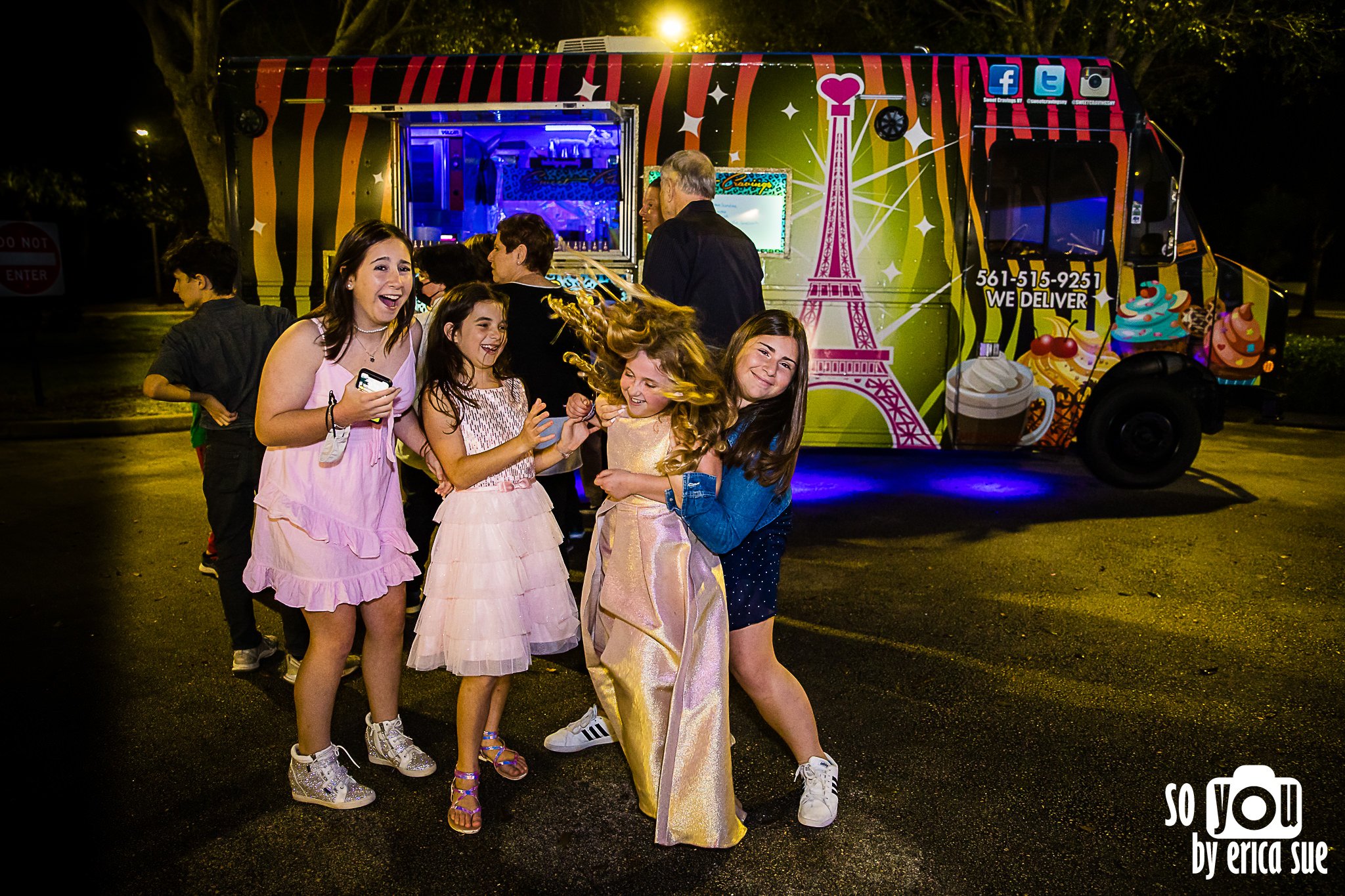 39-jaden-bar-mitzvah-food-truck-beth-am-jupiter-fl-so-you-by-erica-sue-photographyCD8A2892.jpg