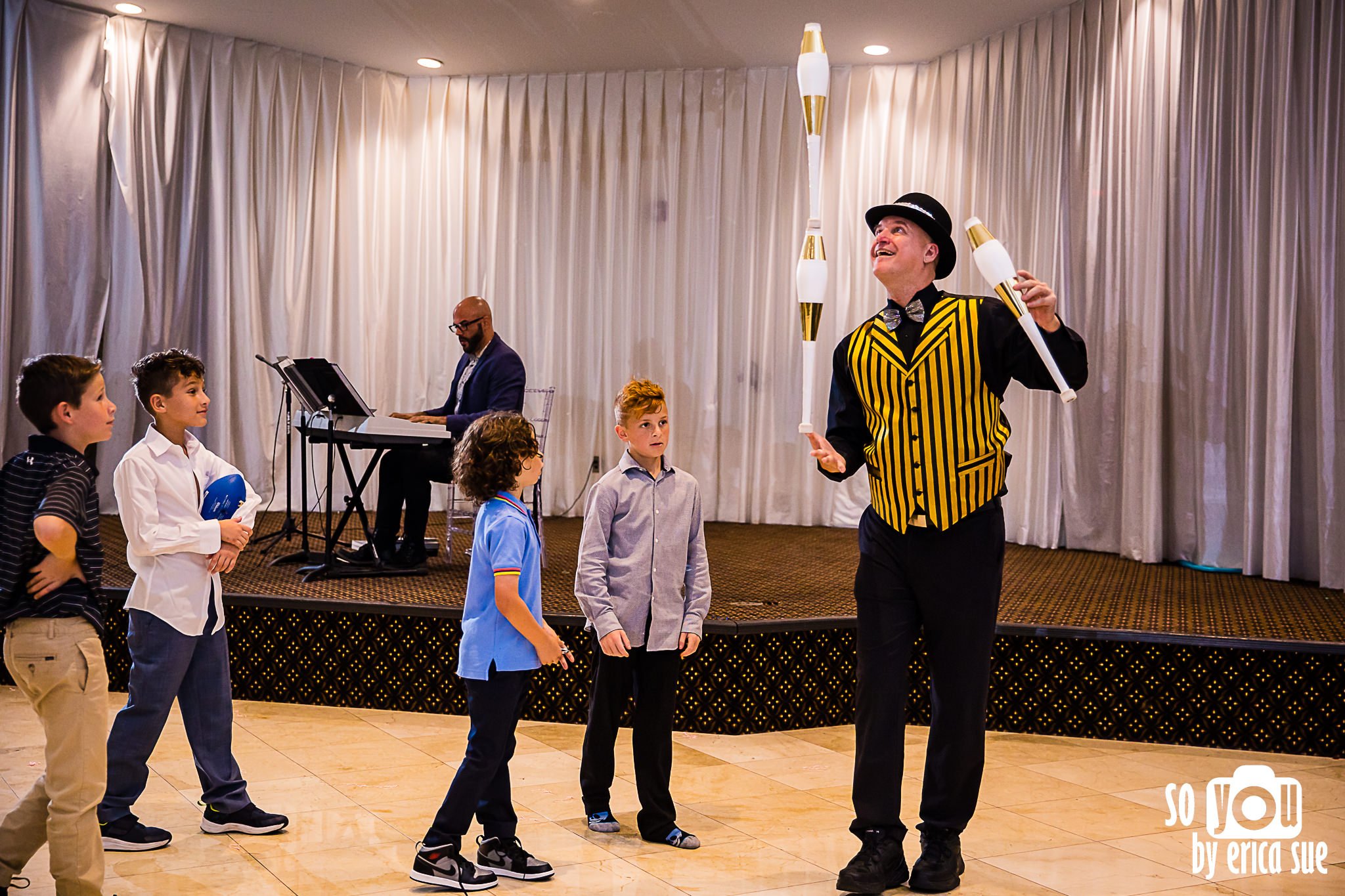 48-logan-circus-carnival-bar-mitzvah-kol-ami-plantation-fl-so-you-by-erica-sueCD8A8034.jpg