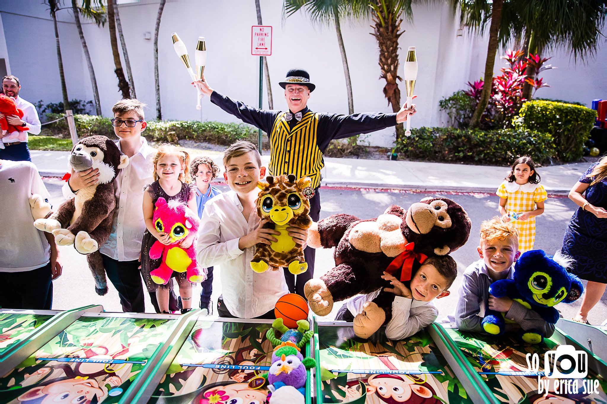 51-logan-circus-carnival-bar-mitzvah-kol-ami-plantation-fl-so-you-by-erica-sueCD8A8078.jpg