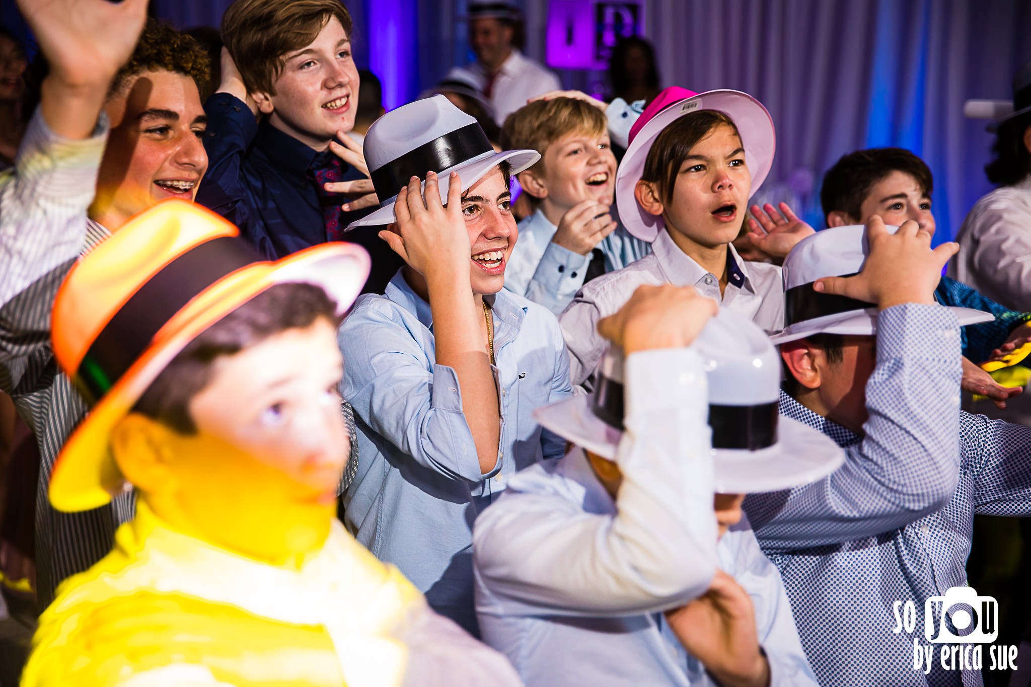 40-davin-bar-mitzvah-temple-judea-palm-beach-fl-photographerCD8A0768.jpg