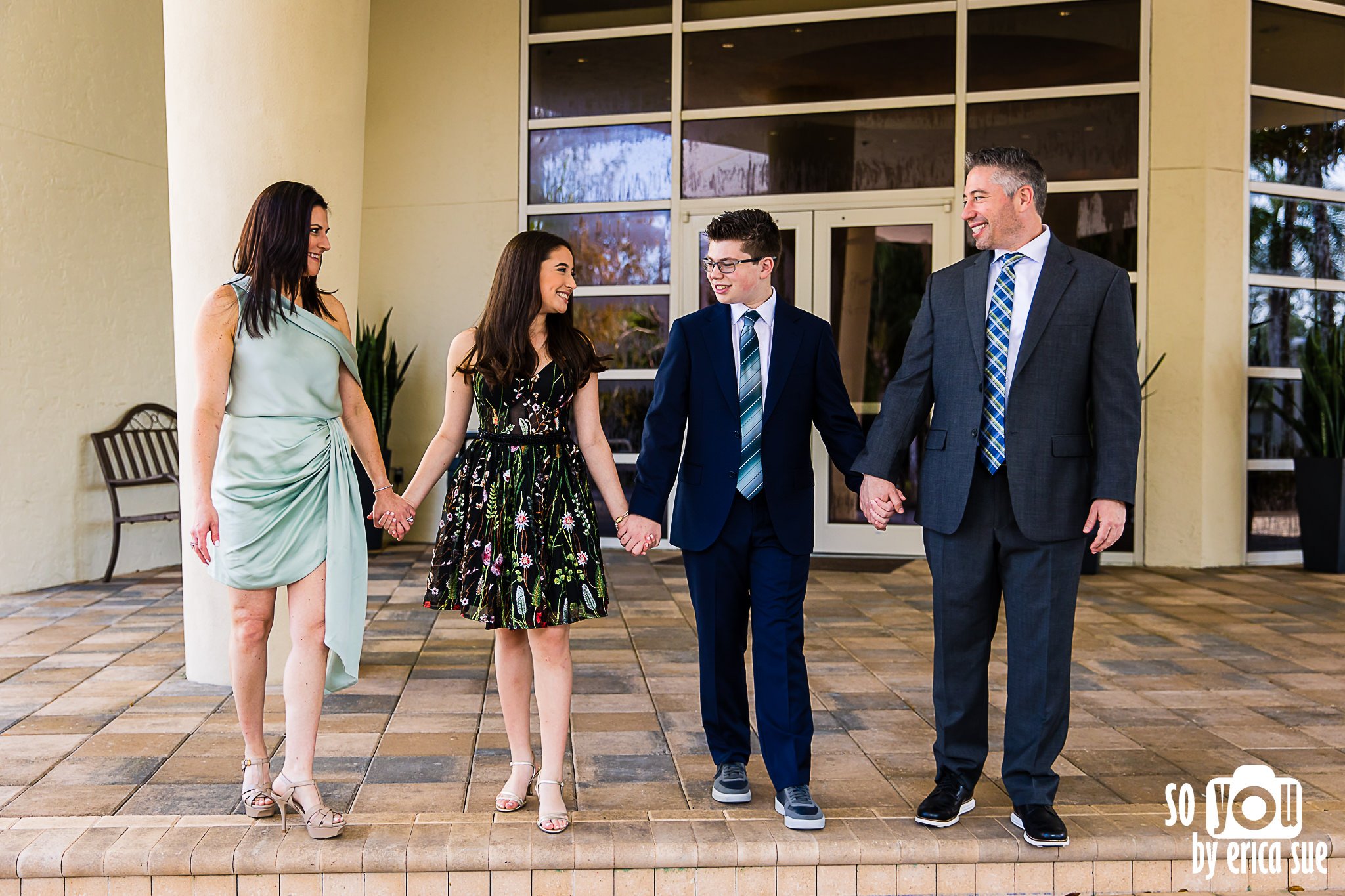 3-annie-beth-am-miami-fl-mitzvah-photographer-so-you-by-erica-sueCD8A8488.jpg