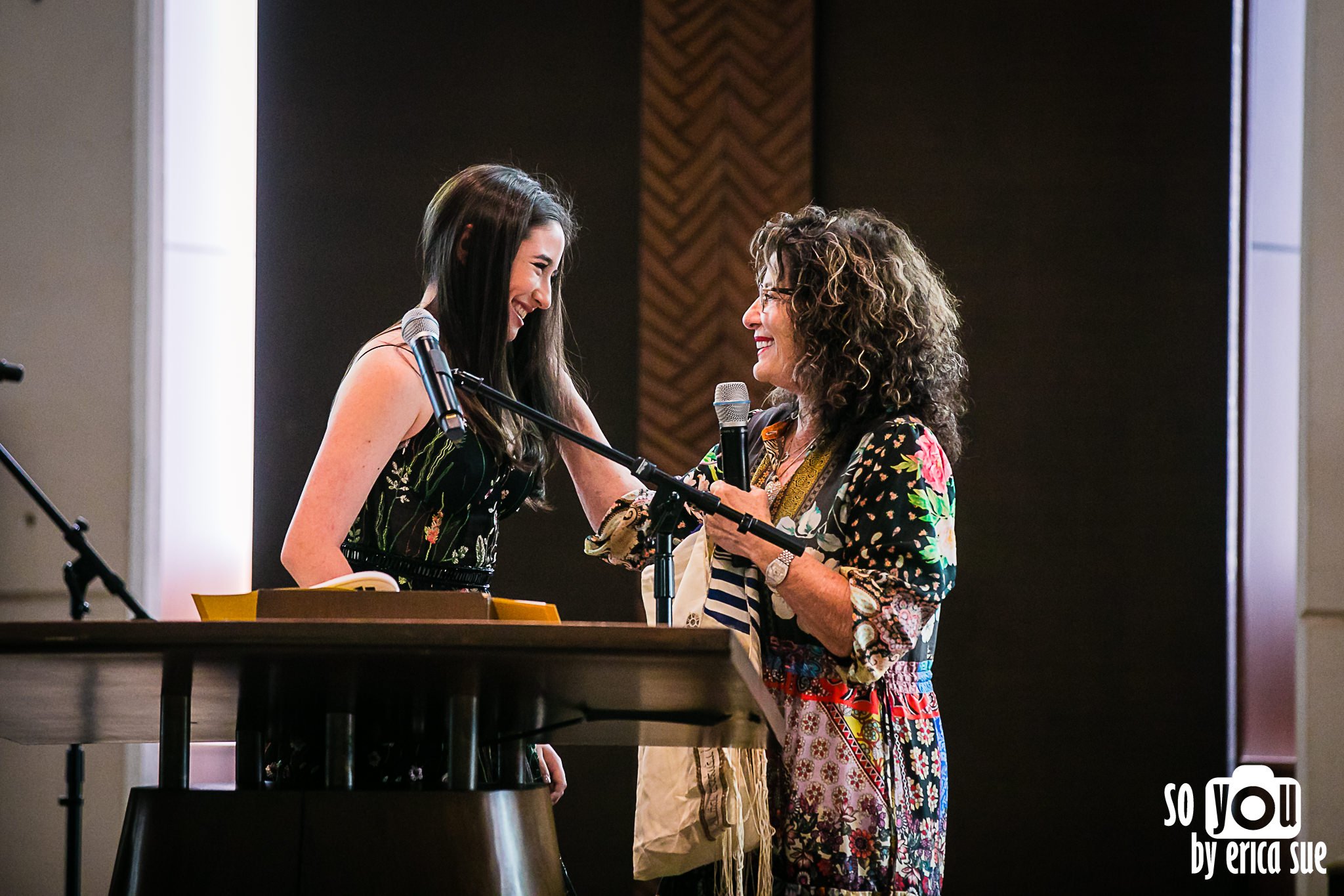 14-annie-beth-am-miami-fl-mitzvah-photographer-so-you-by-erica-sueLK8A0238.jpg