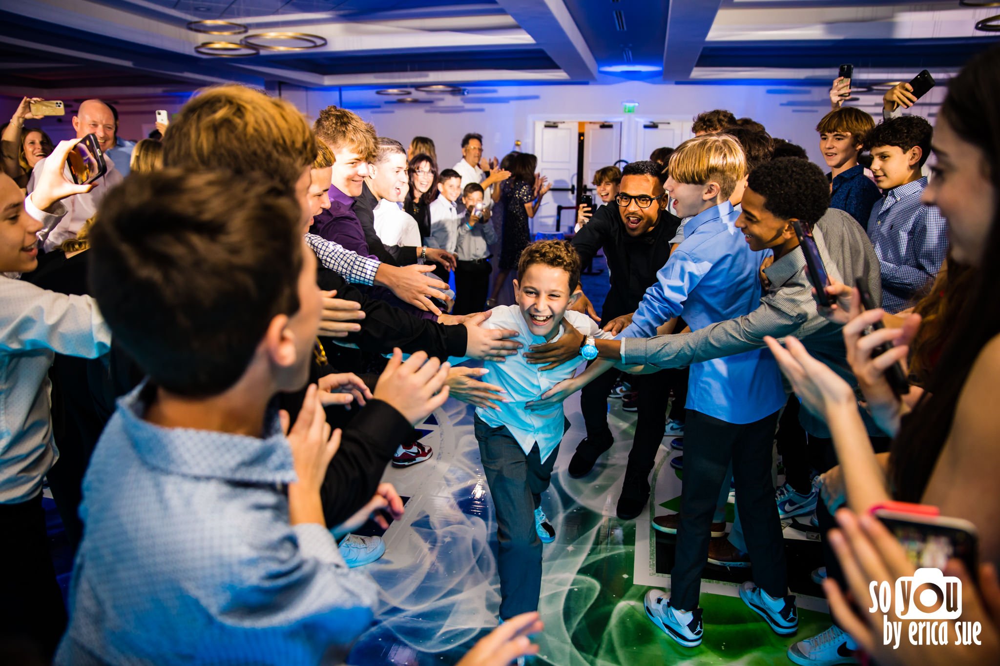 31-landon-bar-mitzvah-photographer-parkland-golf-country-club-so-you-by-erica-sue-ES2_5018.jpg