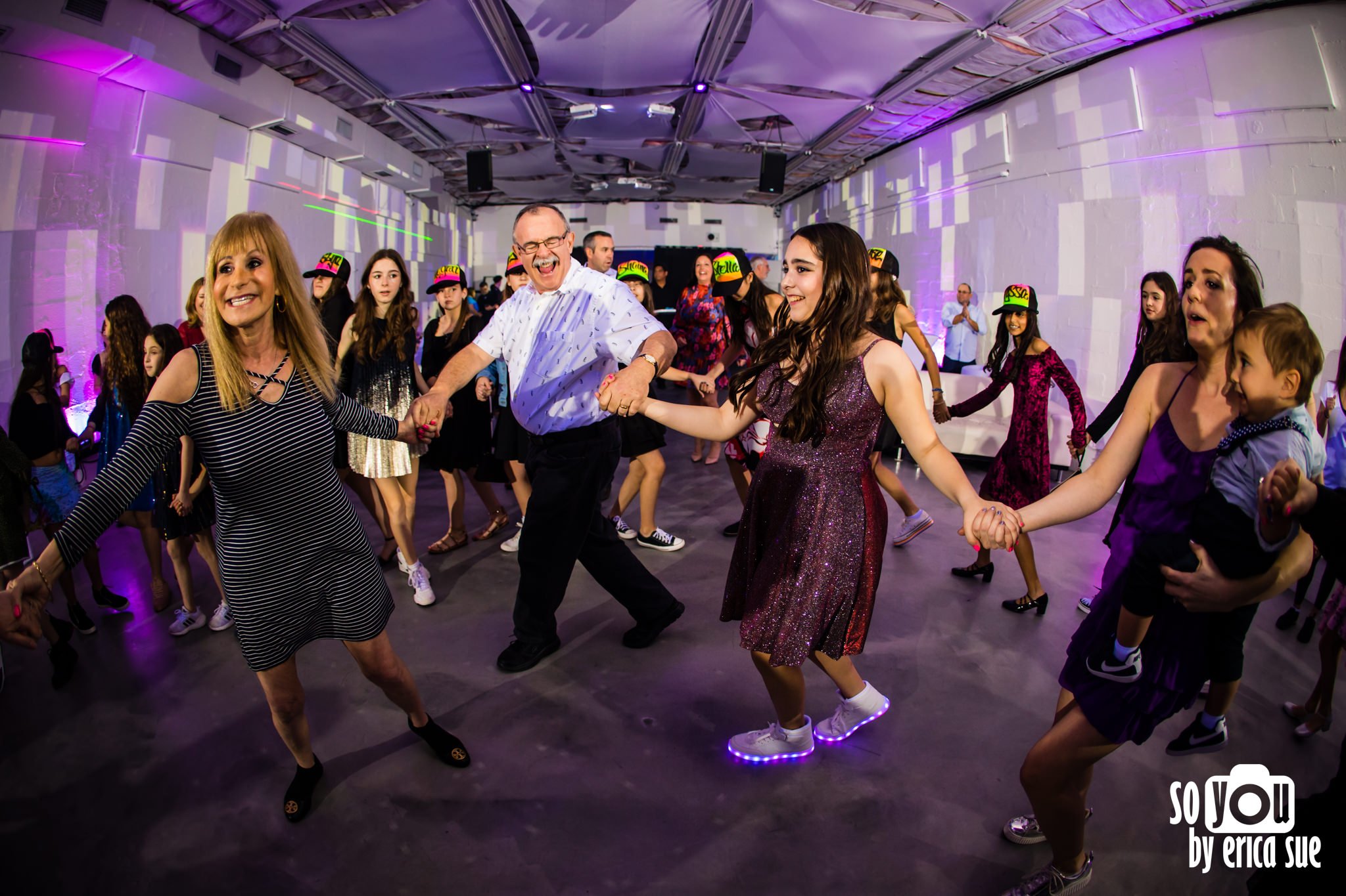 29-ellie-305-club-bat-mitzvah-photographer-so-you-by-erica-sue-ES_30325.jpg