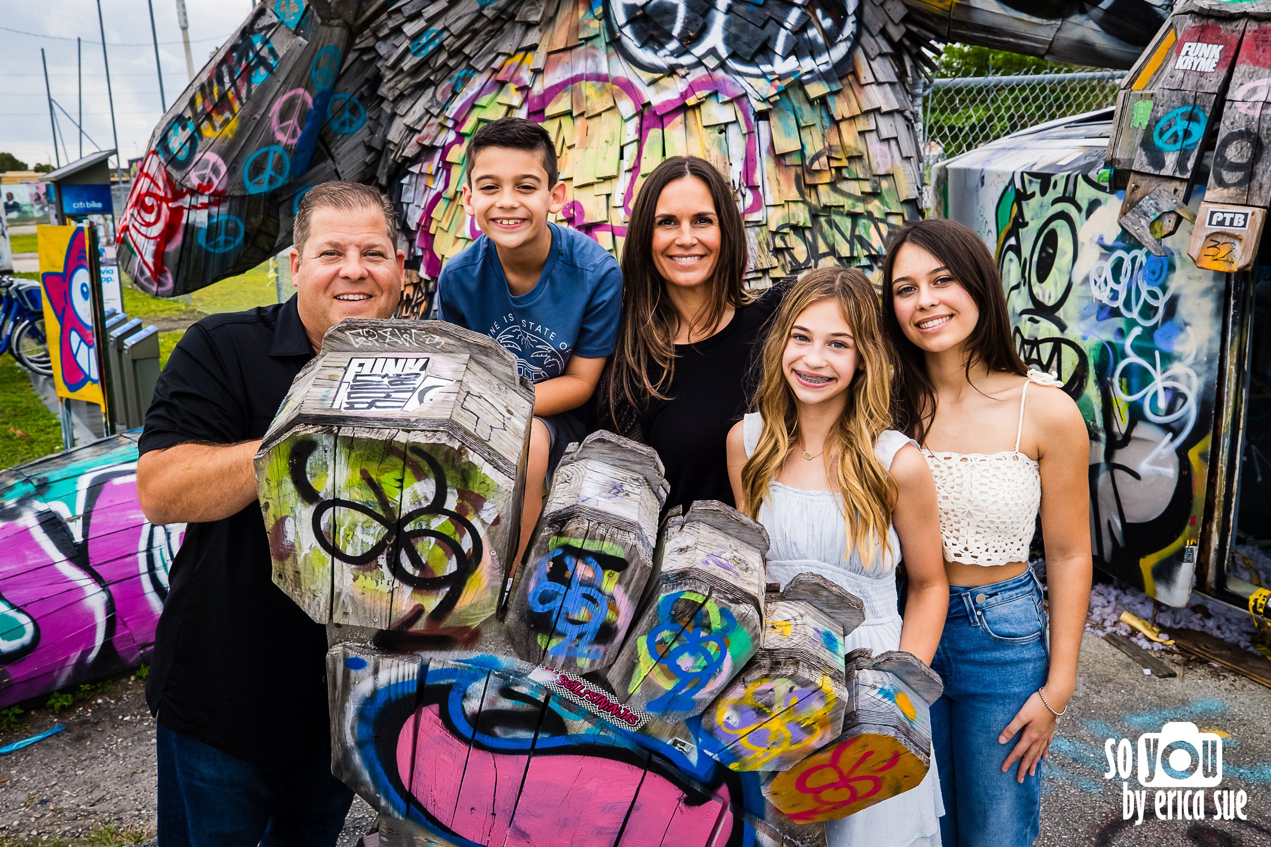 25-sienna-mitzvah-pre-shoot-wynwood-walls-miami-fl-photographer-so-you-by-erica-sue-ES1_4391.JPG