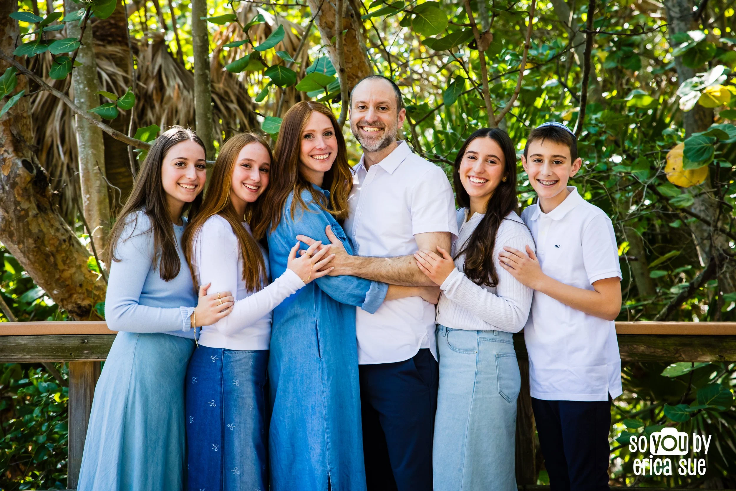 5-extended-family-lifestyle-photographer-so-you-by-erica-sue-boca-raton-fl-beach-ES1_6002.JPG