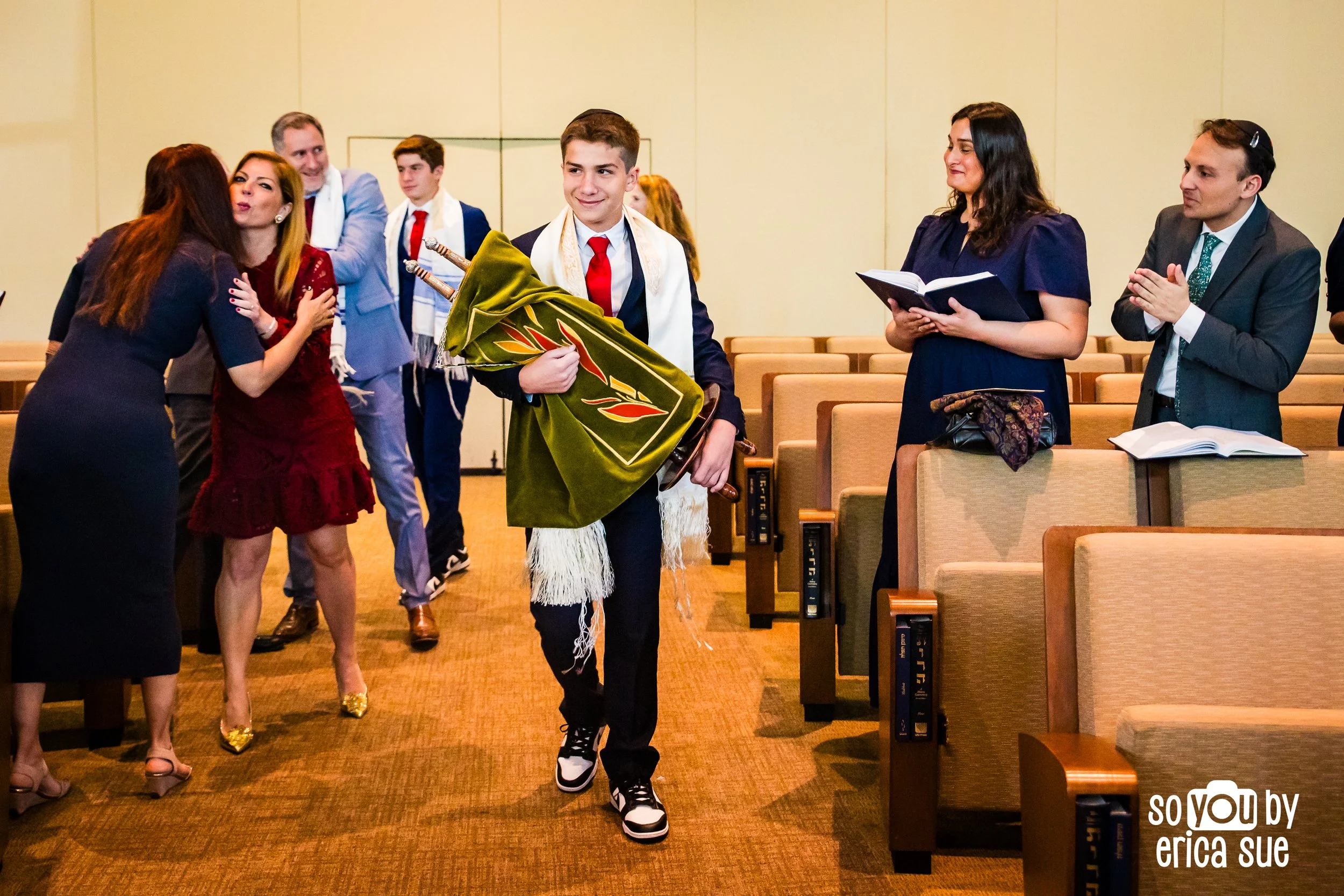 12-jake-bar-mitzvah-photographer-beth-am-miami-alumni-center-so-you-by-erica-sue-ES3_8573.JPG