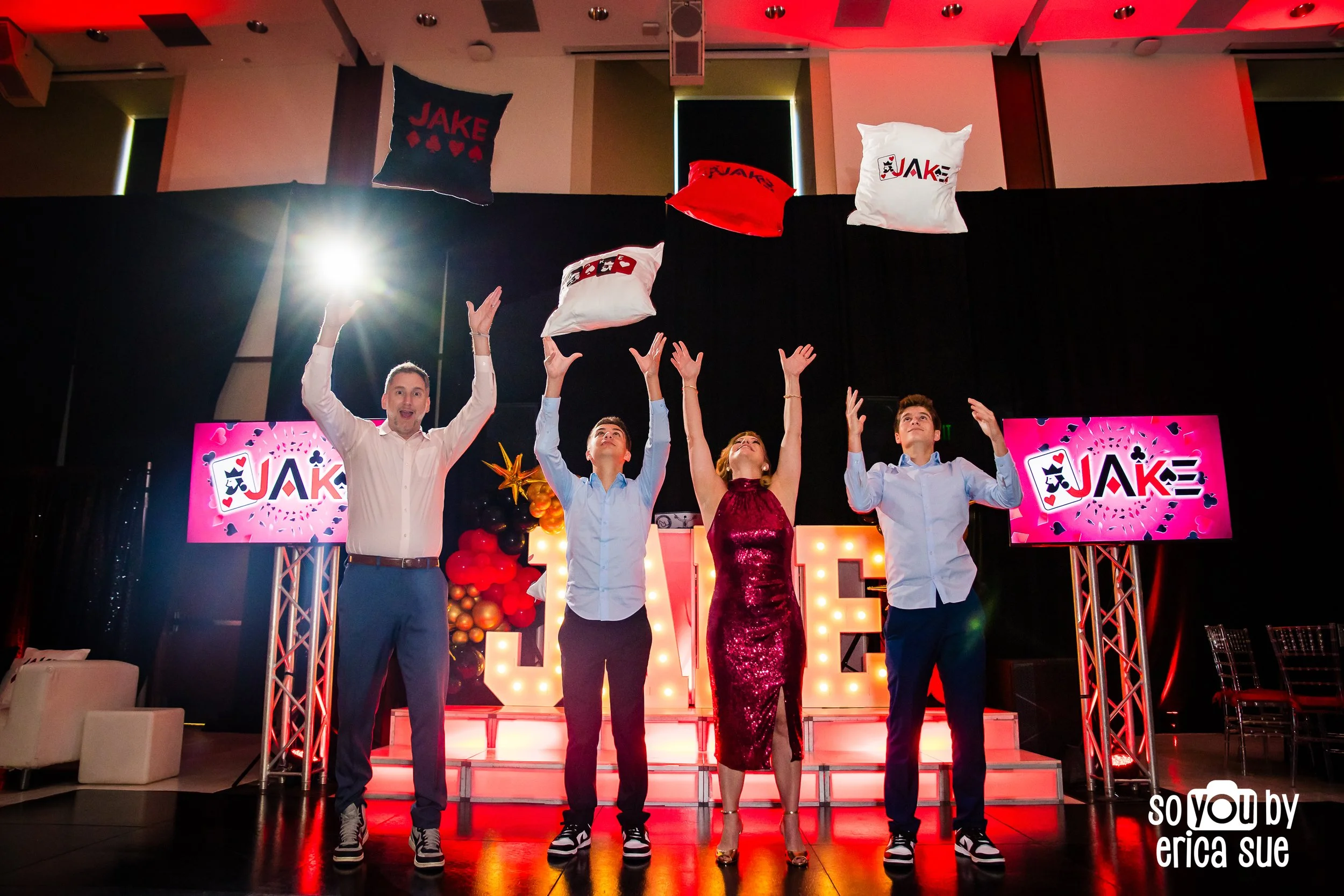 35-jake-bar-mitzvah-photographer-beth-am-miami-alumni-center-so-you-by-erica-sue-ES3_9226-Edit.JPG