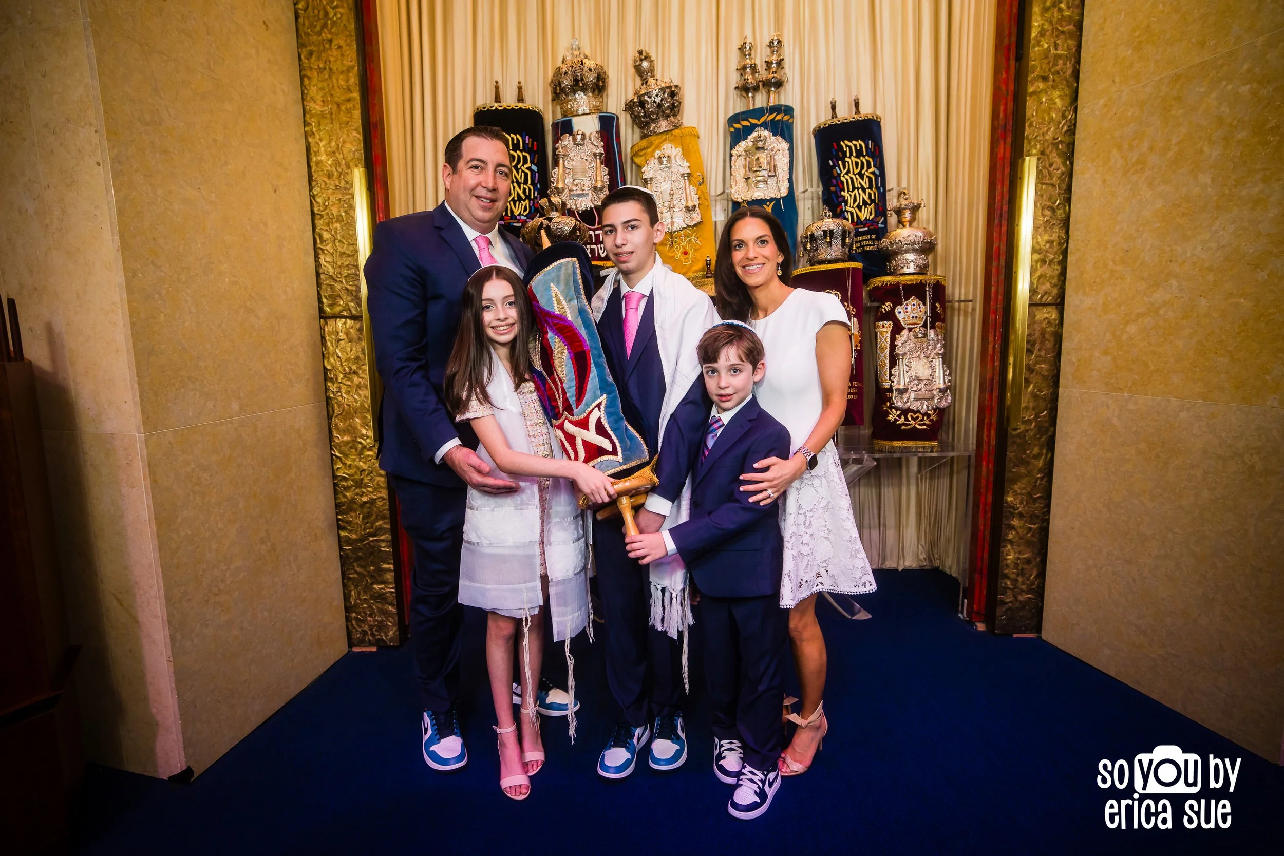 3-b'nai-bar-bat-mitzvah-photographer-b'nai-torah-boca-raton-fl-wynwood-walls-lifestyle-family-photo-so-you-by-erica-sue-ES3_2923.JPG