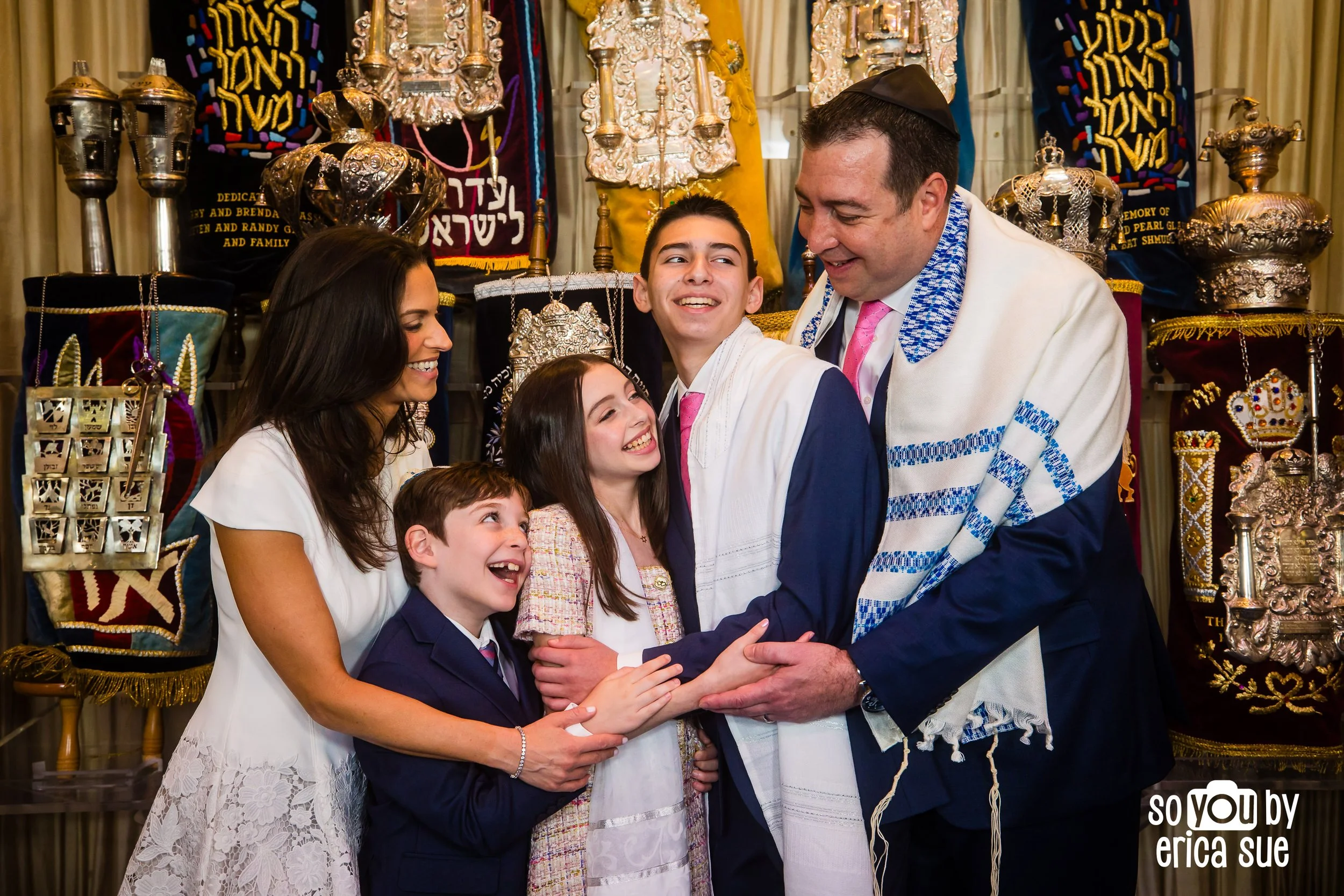 4-b'nai-bar-bat-mitzvah-photographer-b'nai-torah-boca-raton-fl-wynwood-walls-lifestyle-family-photo-so-you-by-erica-sue-ES3_2997.JPG