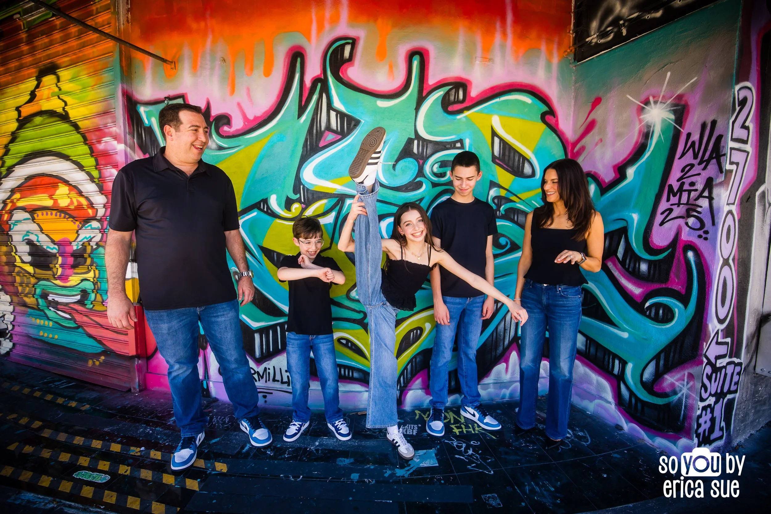 26-b'nai-bar-bat-mitzvah-photographer-b'nai-torah-boca-raton-fl-wynwood-walls-lifestyle-family-photo-so-you-by-erica-sue-ES3_3848.JPG