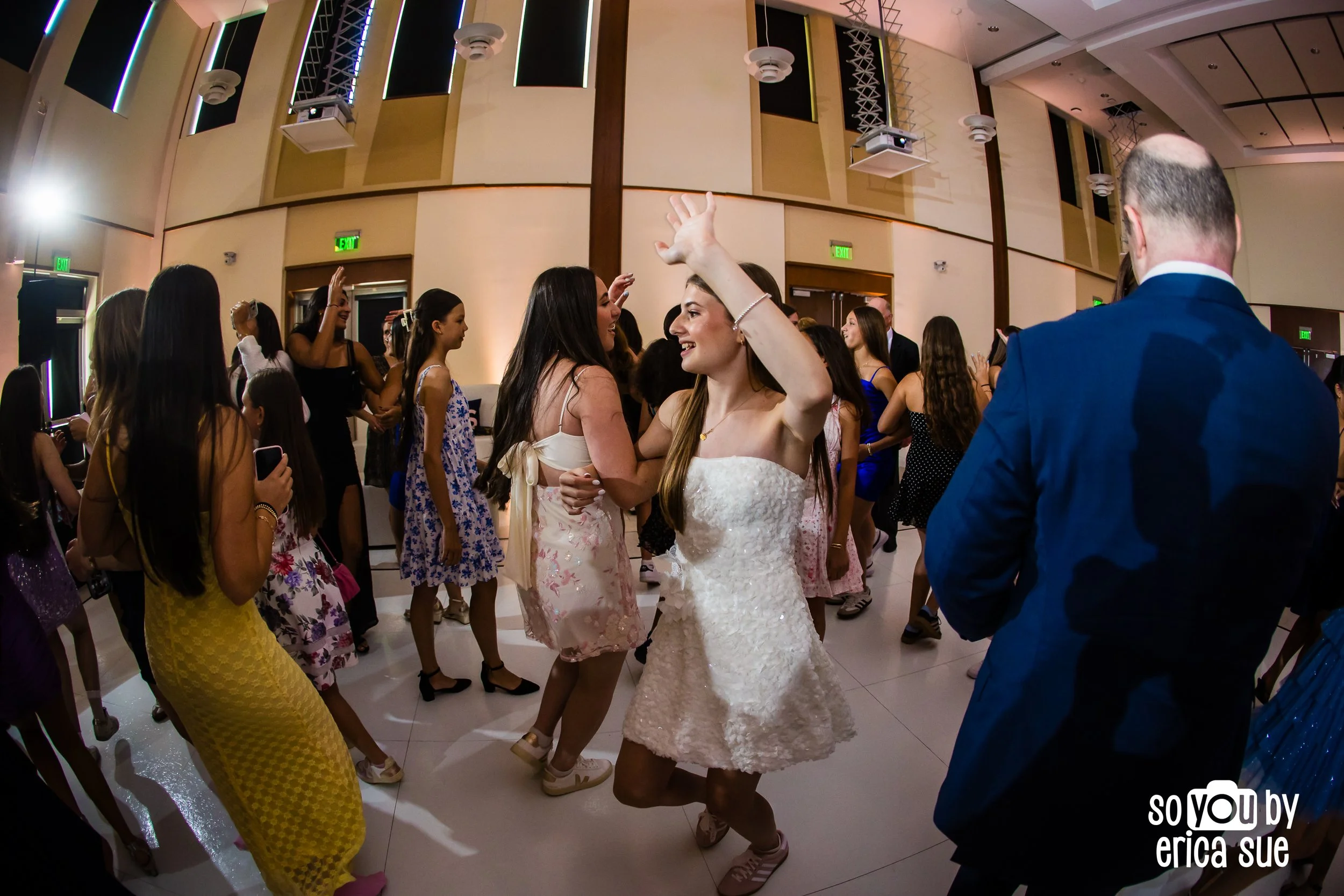 34-layla-bat-mitzvah-temple-judea-university-of-miami-um-alumni-center-photographer-so-you-by-erica-sue-ES2_9863.JPG