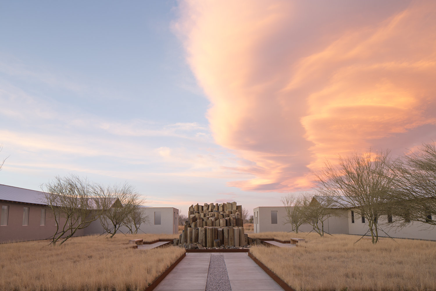 Robert Irwin, untitled (dawn to dusk) , 2016. Photo by Alex Marks. Courtesy of the Chinati Foundation and Robert Irwin.
