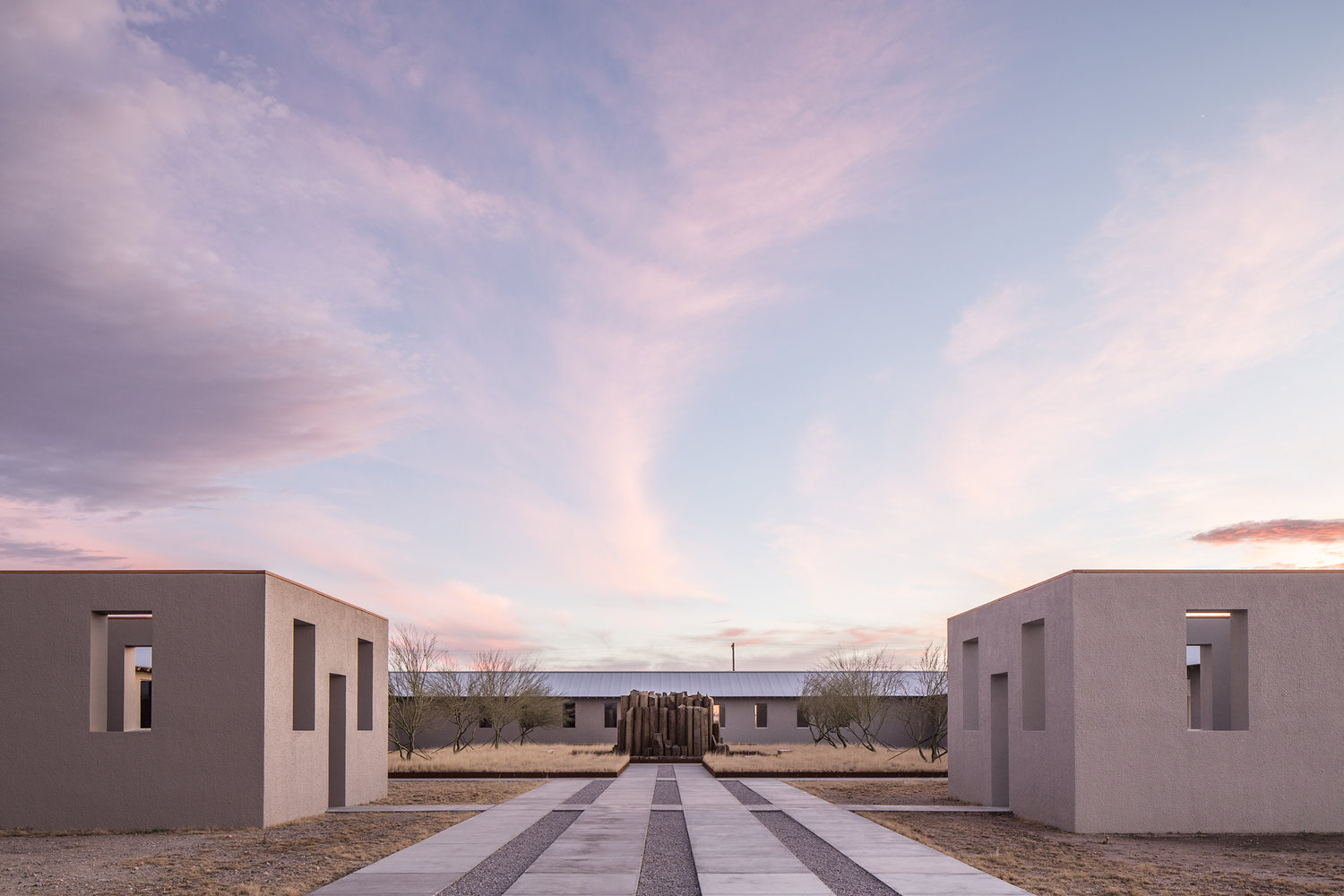 Robert Irwin, untitled (dawn to dusk) , 2016. Photo by Alex Marks. Courtesy of the Chinati Foundation and Robert Irwin.