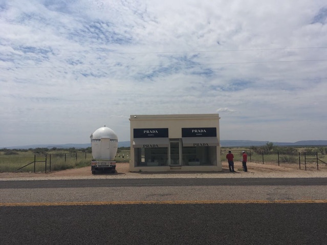 NuMu at Prada Marfa, 2017.