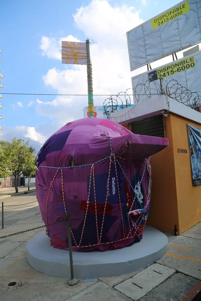 NuMu in Guatemala City exhibiting Pia Camil, 2017.